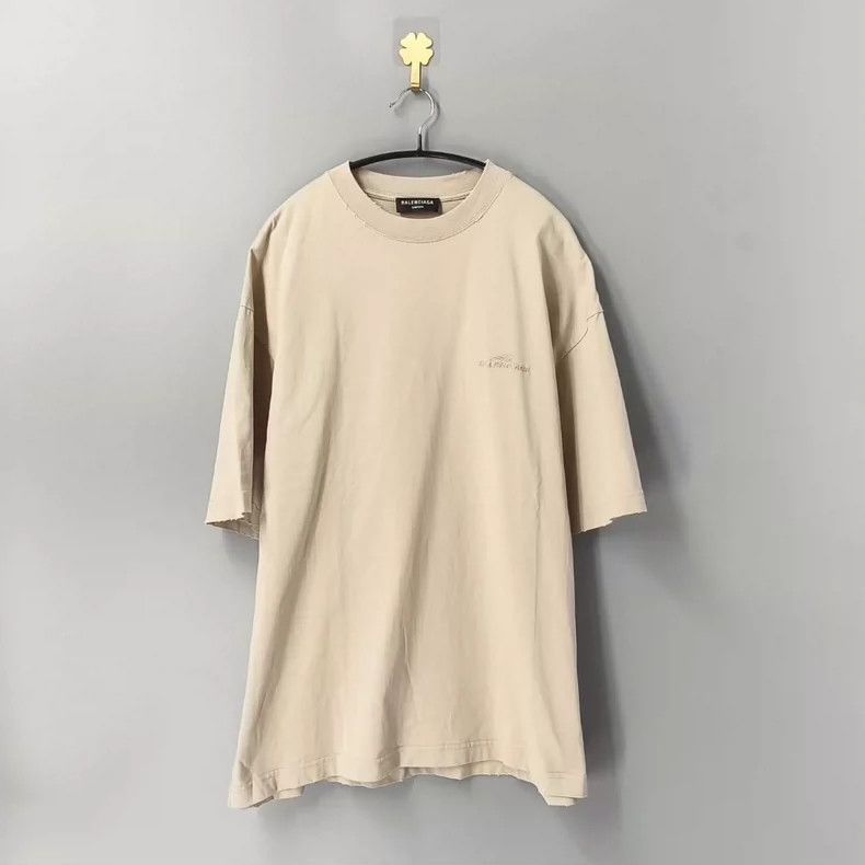 Balenciaga Balenciaga Beige Logo Embroidered Short Sleeve T-Shirt - dmc Size US S / EU 44-46 / 1 - 1 Thumbnail