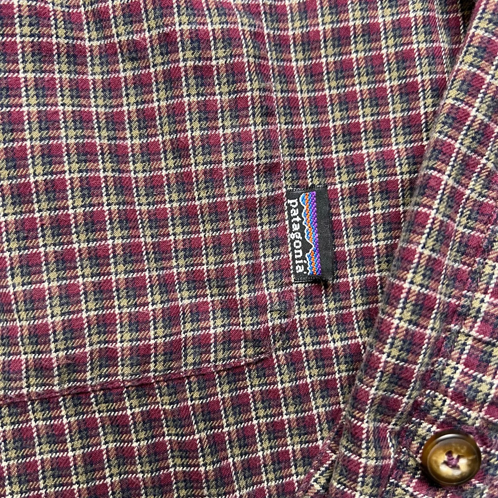 Patagonia Patagonia Organic Cotton Plaid Button Up Shirt Mens Large Size US L / EU 52-54 / 3 - 10 Thumbnail