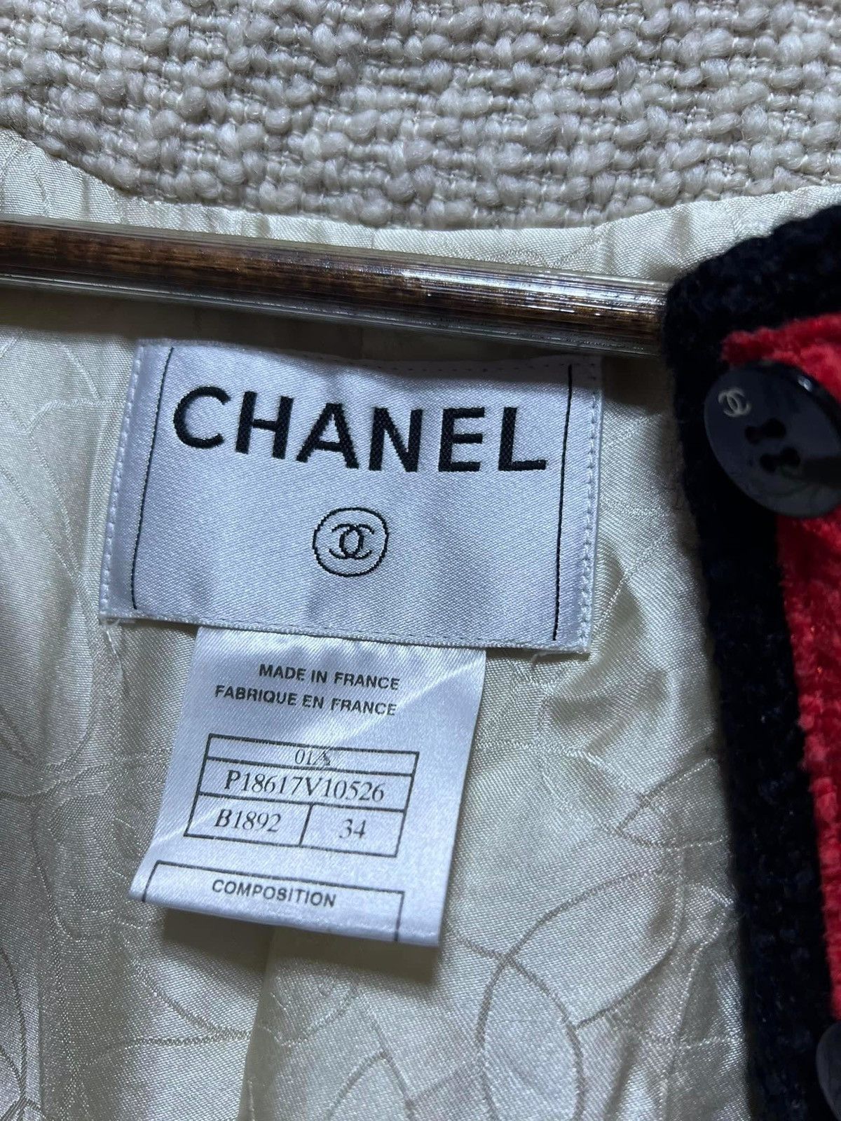 Chanel × Vintage CHANEL SS2001 BOUCLÉ CROPPED JACKET Size XXS / US 00 / IT 34 - 5 Thumbnail