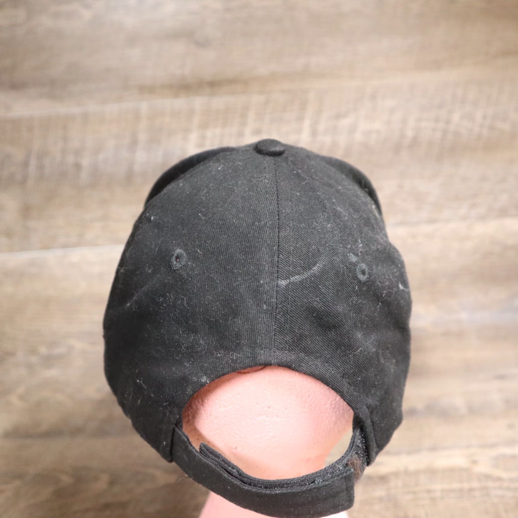 Vintage CASTROL Hat Baseball Cap Mens Adjustable Black Embroidered Logo Oil Gas casual accessory 90s/ Dad Theme Men’s Hat Size ONE SIZE - 3 Thumbnail