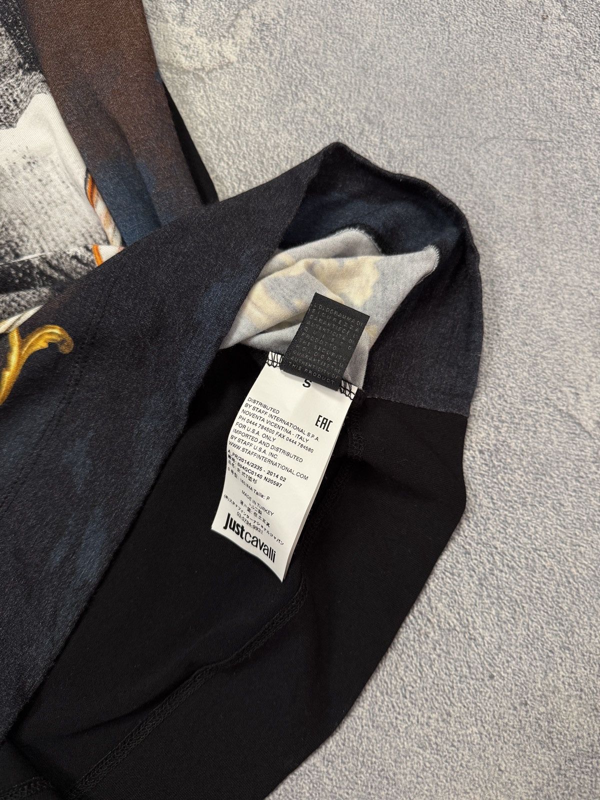 Just Cavalli Just Cavalli Graphic Tee Designer Luxury Streetwear Vintage Size US S / EU 44-46 / 1 - 9 Thumbnail