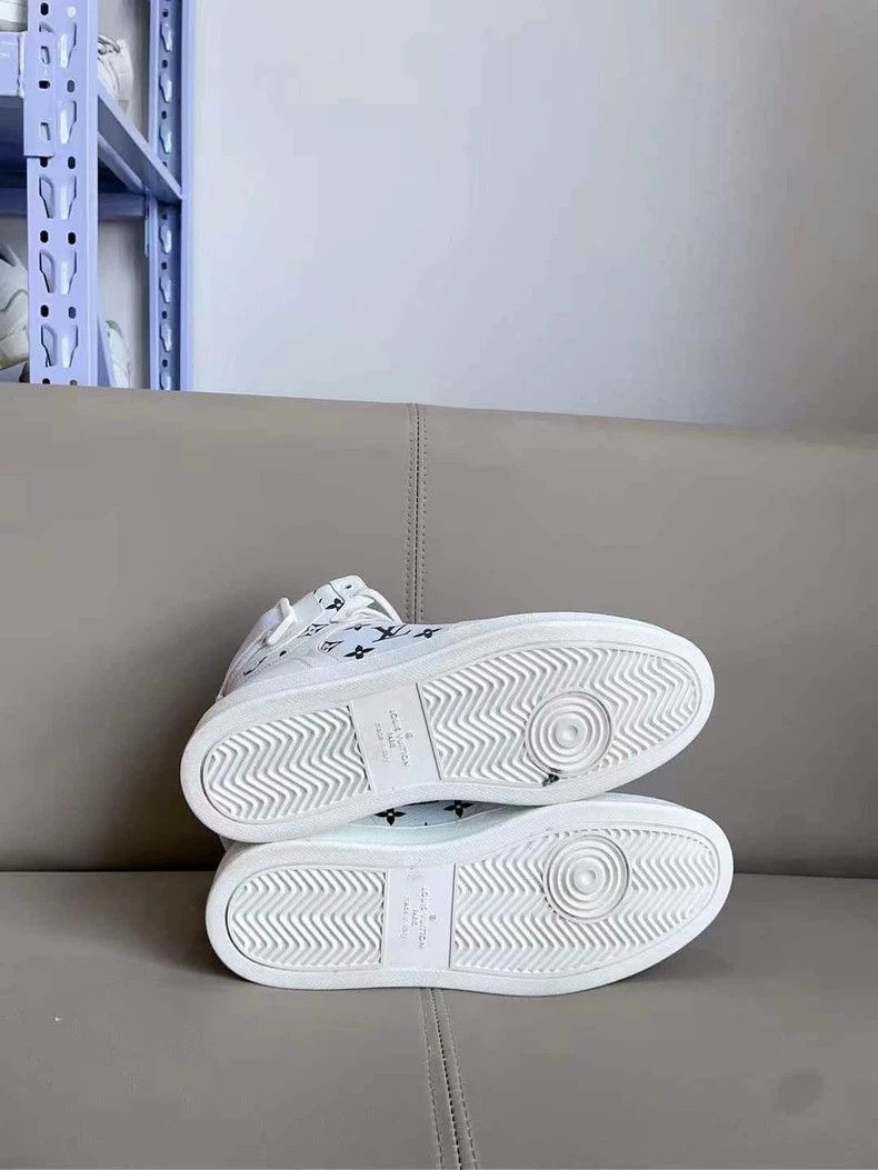 Louis Vuitton Louis Vuitton Louis Vuitton Rivoli HighTop Shoes Size 42-2 Size US 9 / EU 42 - 7 Thumbnail
