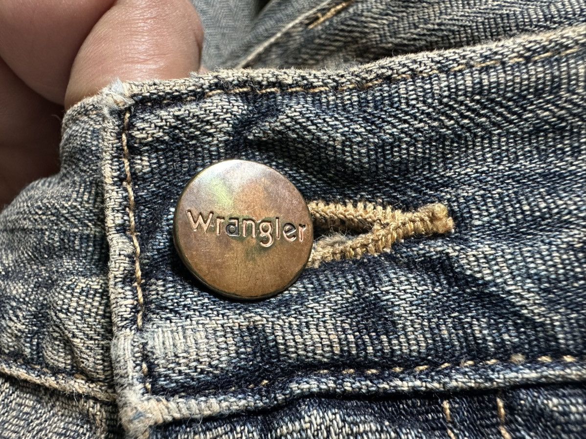 Wrangler Vintage Wrangler baggy jeans buckle back design Size US 36 / EU 52 - 18 Thumbnail