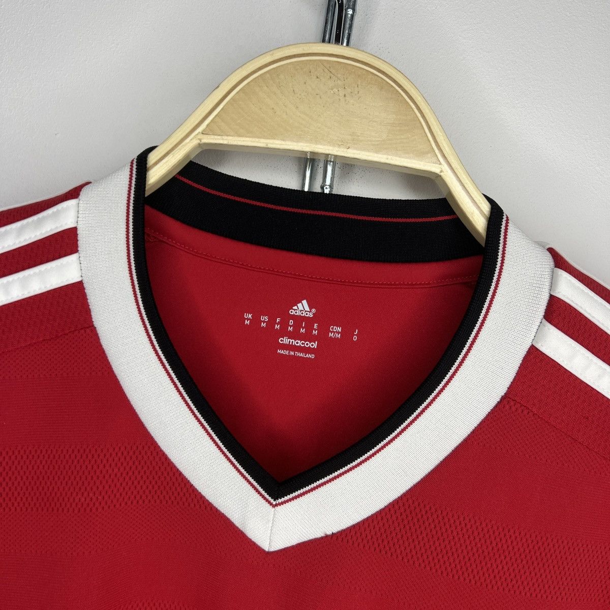 Adidas Adidas Manchester United Schweinsteiger 31 Home Kit Jersey Size US M / EU 48-50 / 2 - 6 Thumbnail