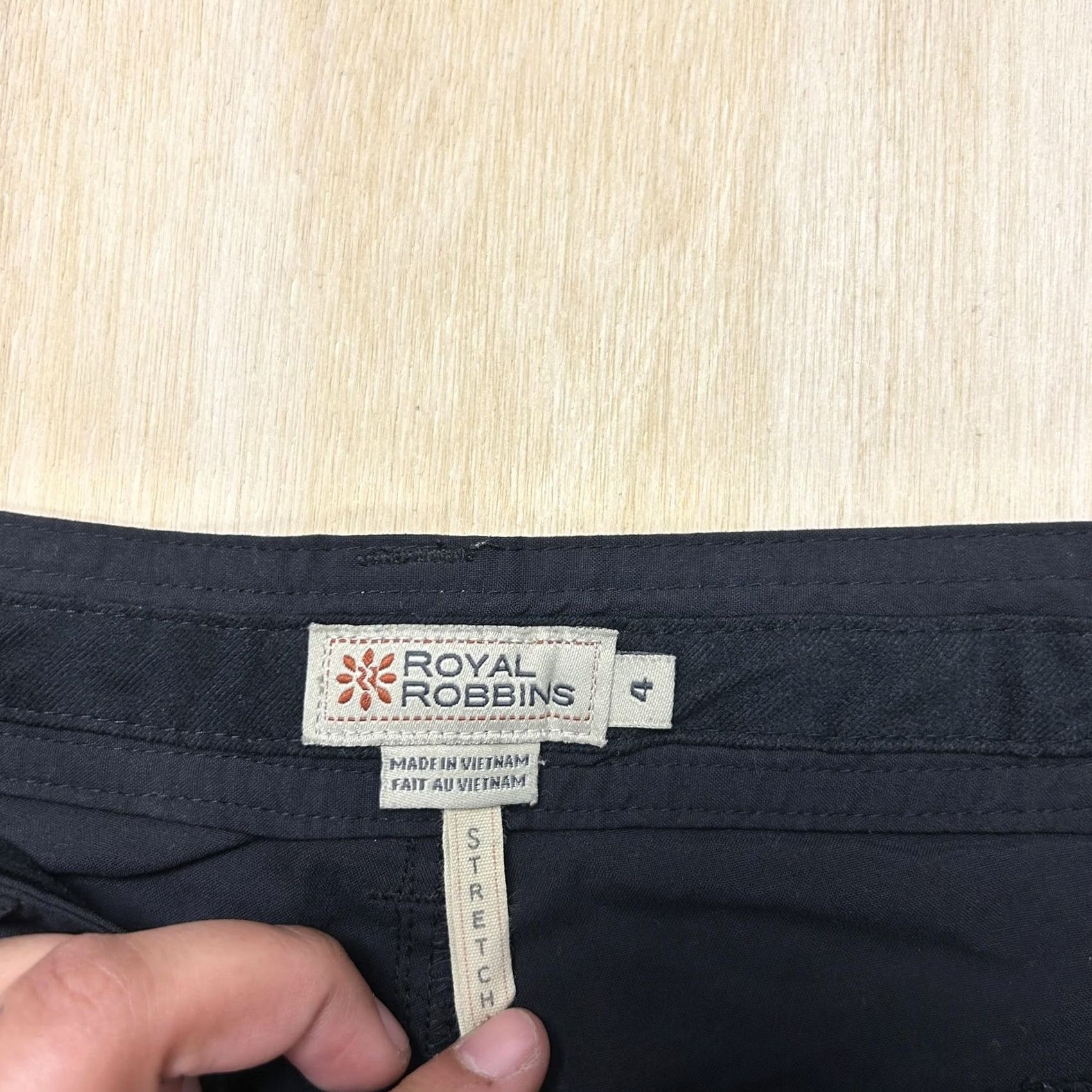 Royal Robbins Y2K Royal Robbins Bermuda Shorts Womens 4 Black Nylon Spandex Stretch Hiking Size 27" / US 4 / IT 40 - 2 Thumbnail