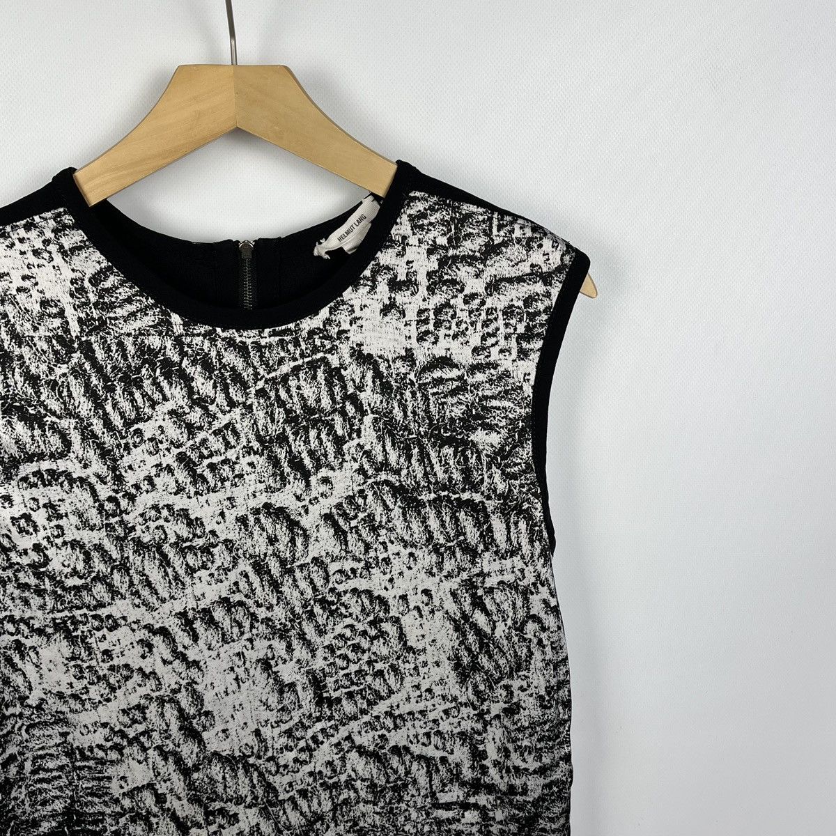 Helmut Lang Helmut Lang Dark Vanguard Snake Print Sleeveless Tank Top Size S / US 4 / IT 40 - 3 Thumbnail