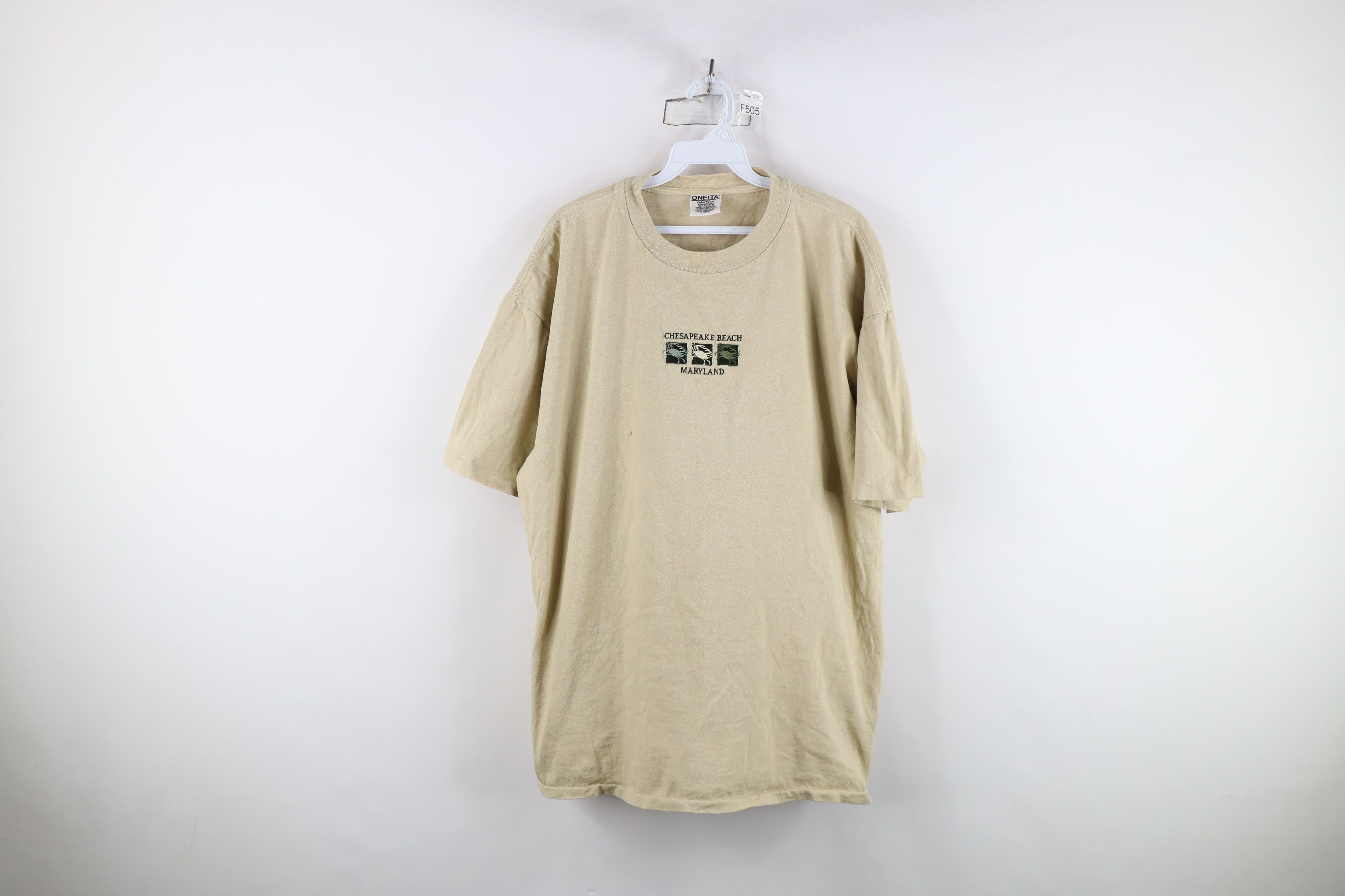 Vintage Vintage 90s Streetwear Chesapeake Maryland Crab T-Shirt Size US XL / EU 56 / 4 - 1 Thumbnail