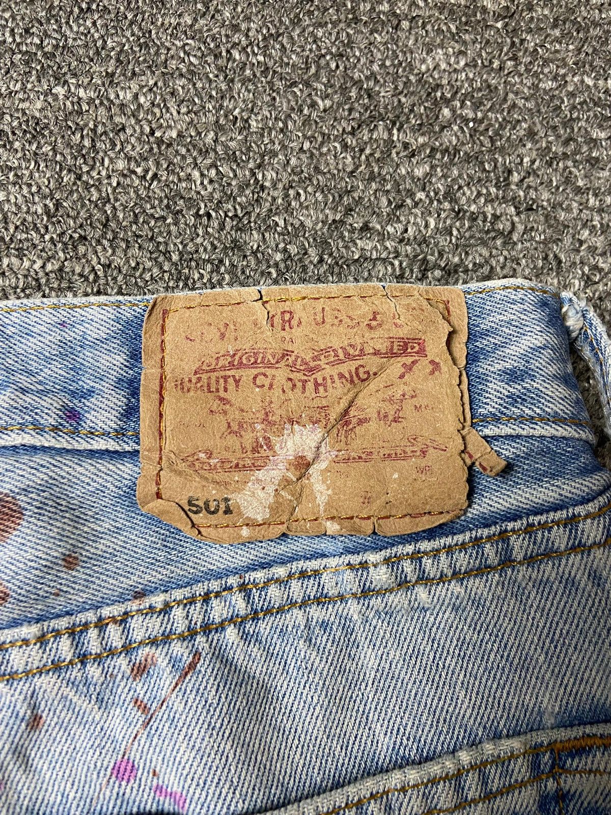 Levi's Vintage LEVIS Paint Splatter Denim Shorts (143) Size US 32 / EU 48 - 5 Thumbnail