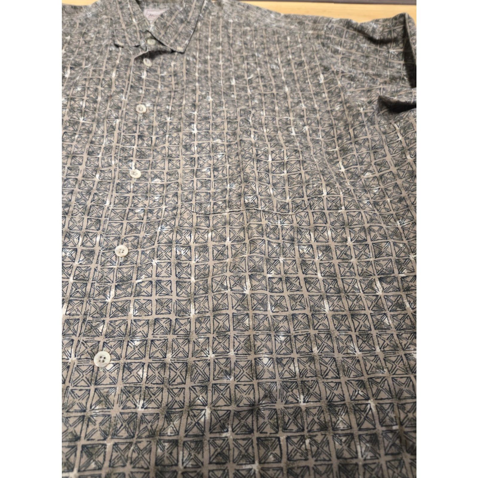 Vintage VINTAGE Woolrich Shirt Mens XL Button Up Geometric Outdoors Long Sleeve Size US XL / EU 56 / 4 - 2 Thumbnail
