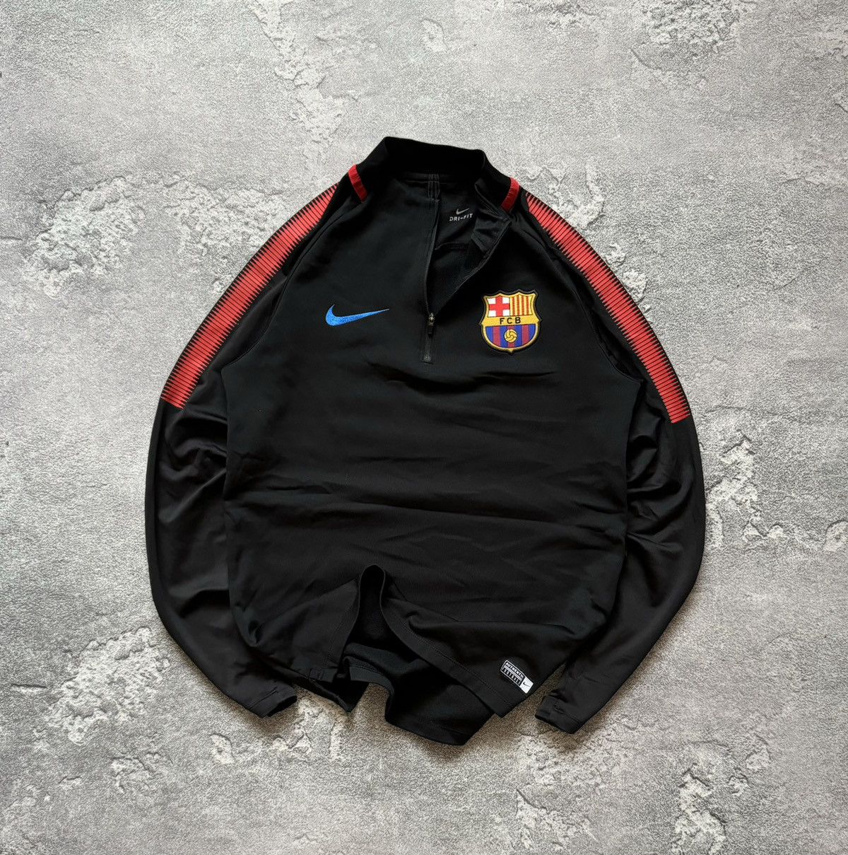 Nike × Vintage Nike Barcelona S 1/4 zip jersey long sleeve tee T-shirt polo Size US S / EU 44-46 / 1 - 1 Thumbnail