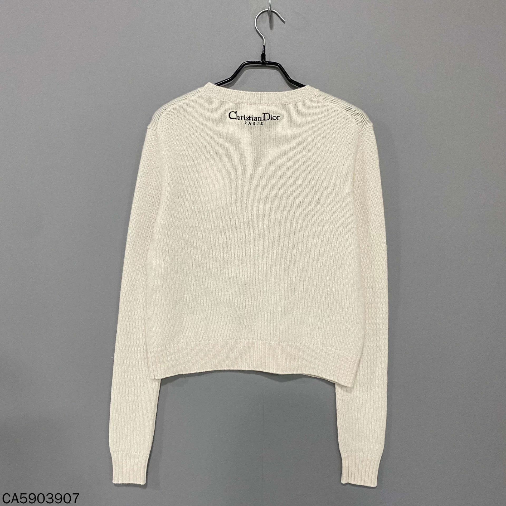 Dior Dior Butterfly Embroidered Cashmere Sweater 38 Size S / US 4 / IT 40 - 3 Thumbnail
