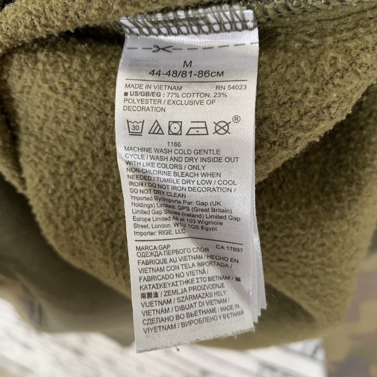 Designer × Gap × Vintage Vintage Gap Hoodie Medium Saiz Size US M / EU 48-50 / 2 - 10 Thumbnail