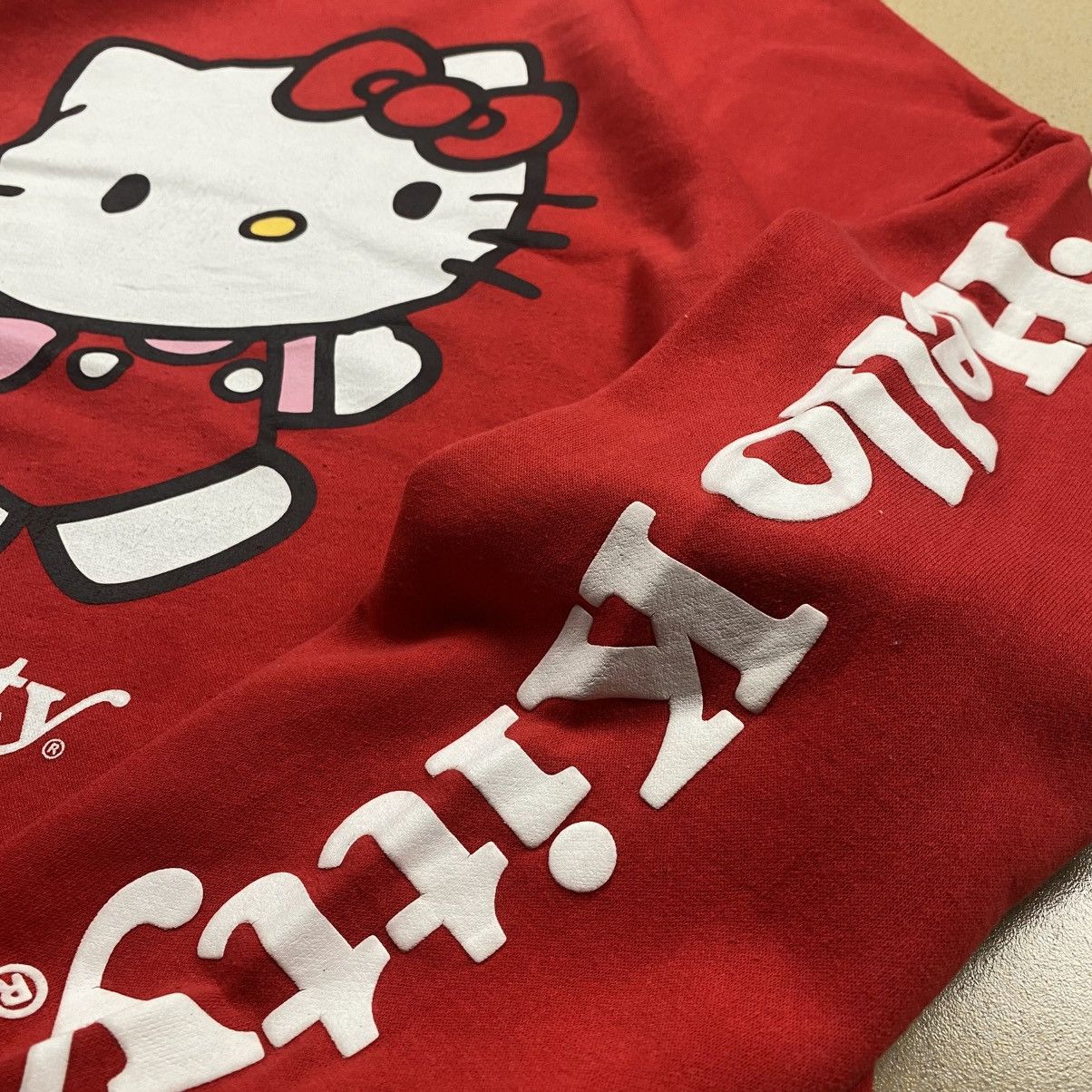 Japanese Brand Hello Kitty by Sanrio Iconic Cartoon Boxy Crewneck Size S / US 4 / IT 40 - 4 Thumbnail