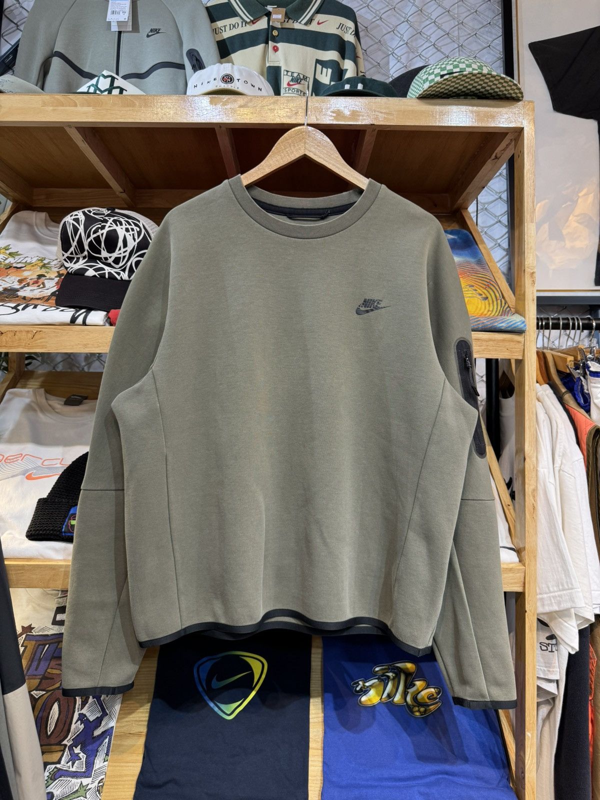 Nike Nike Tech Fleece Sweatshirt Size US XXL / EU 58 / 5 - 1 Thumbnail