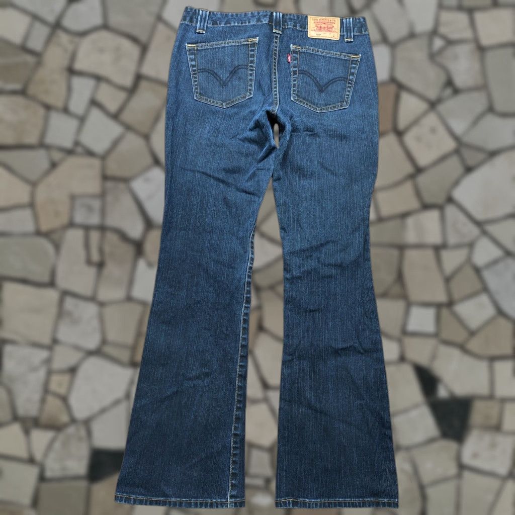 Levi's VINTAGE Levi's 525 Nouveau Downtowner Jeans Bootcut Womens Regular 10 31 Inseam Dark Blue Stretch Denim 5-Pocket 32 Waist Cowboy 80s 90s Mens? Size 32" / US 10 / IT 46 - 1 Thumbnail