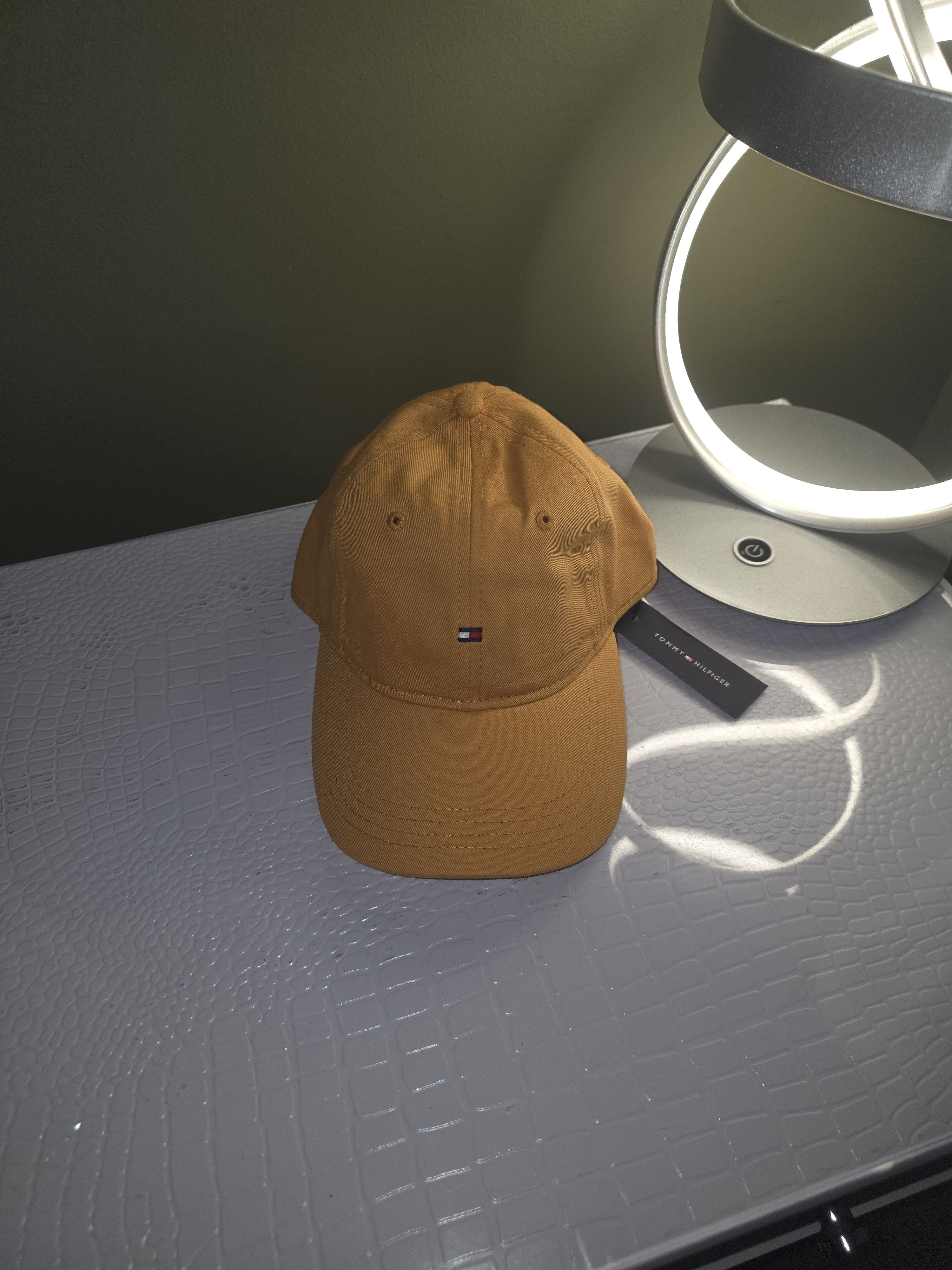 Tommy Hilfiger Men's Tommy Hilfiger baseball cap/hat adjustable buckle Size ONE SIZE - 1 Thumbnail