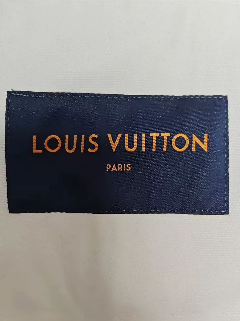 Louis Vuitton Louis Vuitton Starry Sky White and Blue Tie-Dye Splash-Ink Size US L / EU 52-54 / 3 - 4 Thumbnail