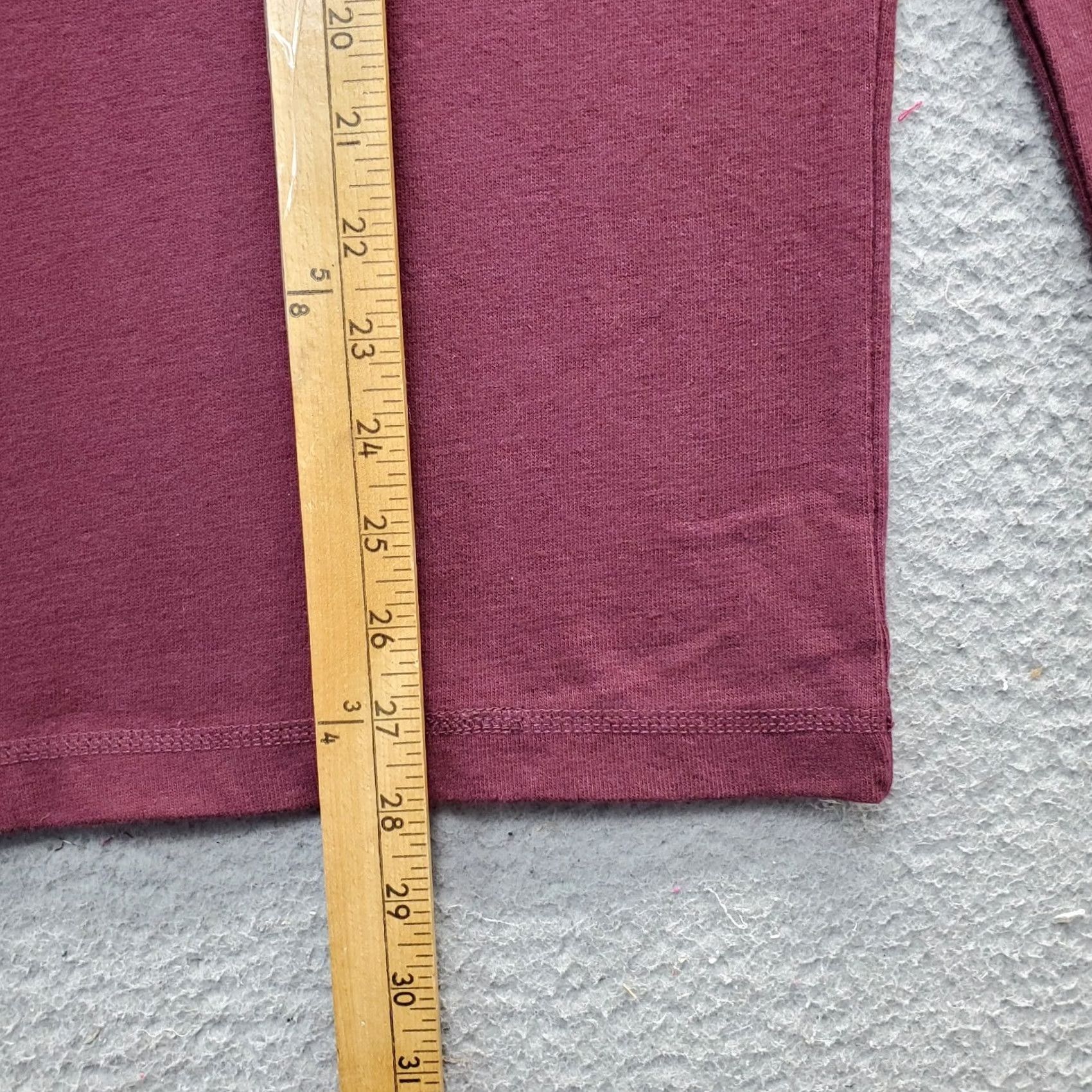 American Eagle Outfitters American Eagle Outfitters Shirt: Mens Size S Burgundy Crew-Neck Pullover Standard Fit Size US S / EU 44-46 / 1 - 4 Thumbnail