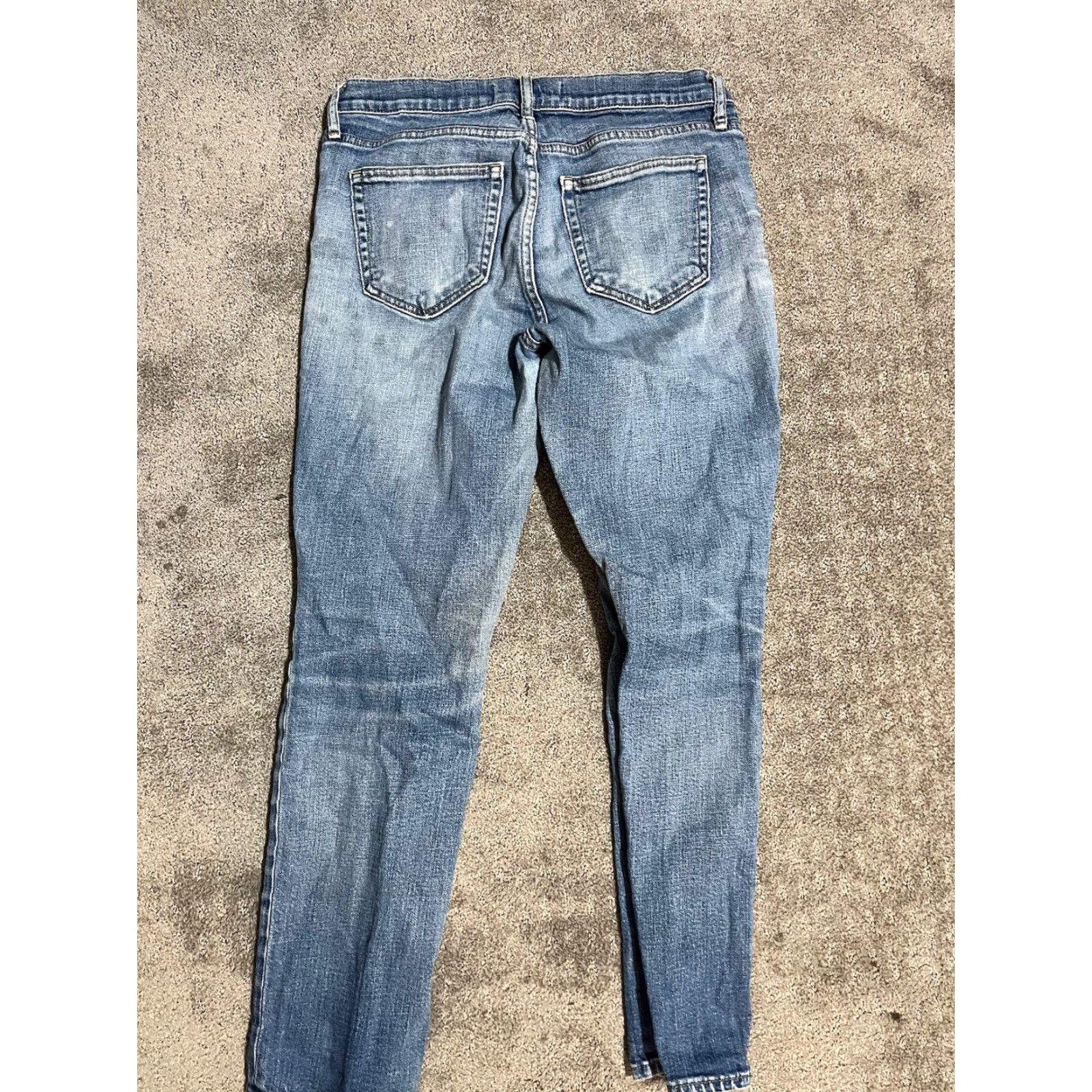 Gap Gap 1969 Jeans Women's 28S Blue Med Wash Real Straight Leg Jeans Size 28" / US 6 / IT 42 - 3 Thumbnail
