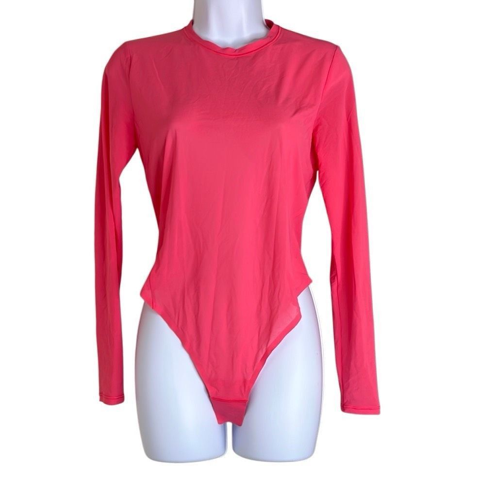 Lululemon Lululemon Womens Large Pink Mesh Nulu Crewneck Long-sleeve B Size L / US 10 / IT 46 - 1 Thumbnail