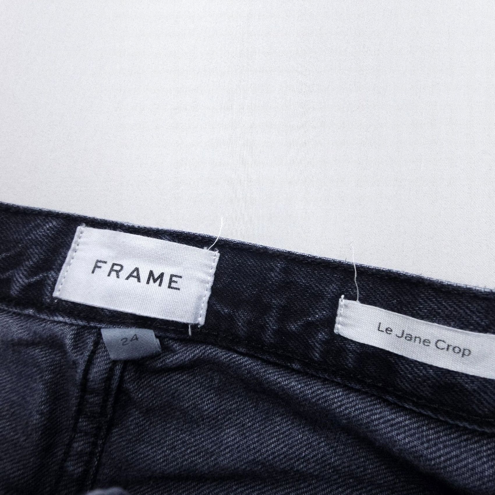 Frame VINTAGE Frame Le Jane Crop High Rise Straight Jeans 24 Black Distressed Relaxed Women's Jeans Distressed Crop 90s City Style Size 42" / US 20 - 3 Thumbnail