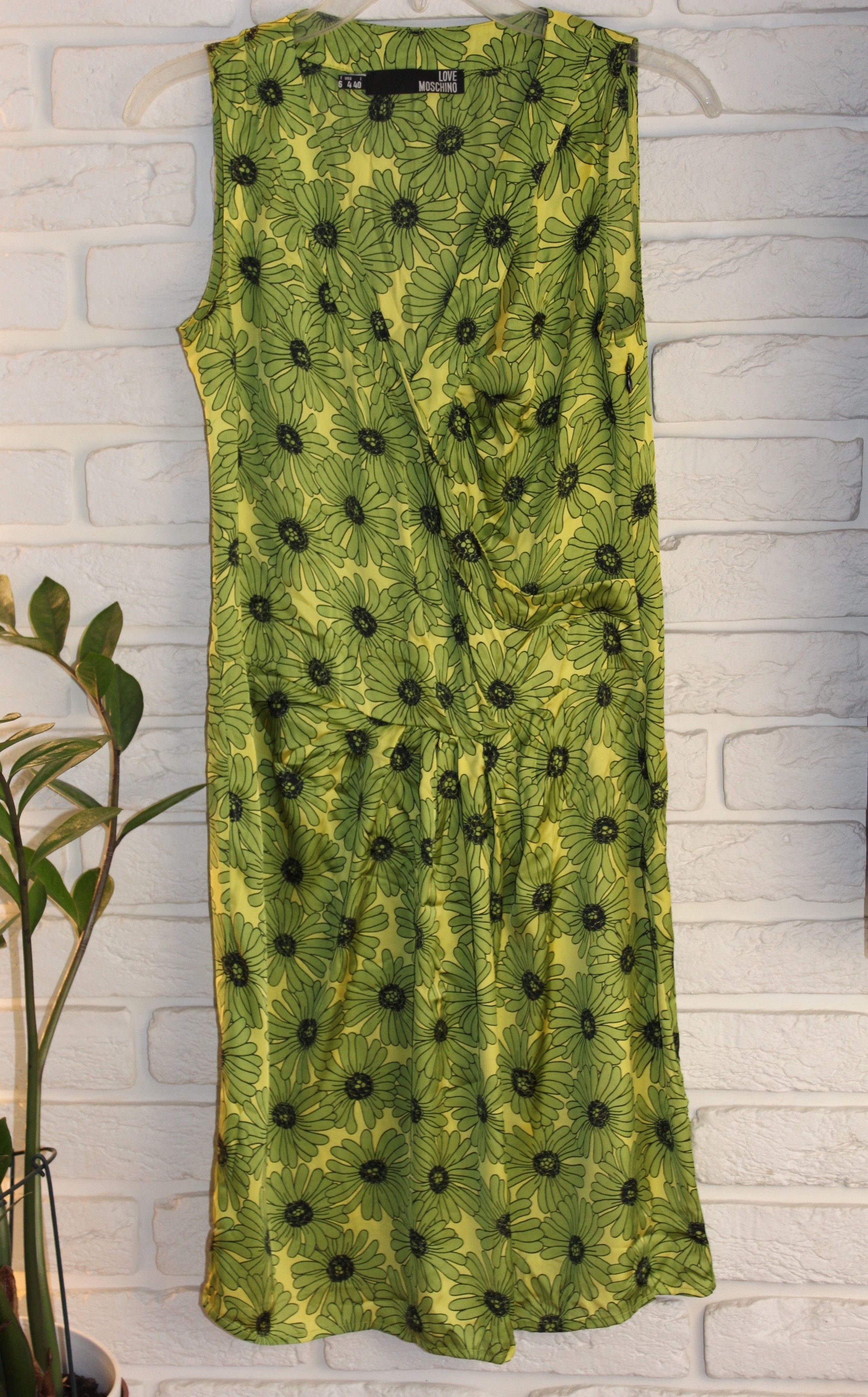 Love Moschino Love Moschino Flower Print Midi Dress Size M / US 6-8 / IT 42-44 - 2 Thumbnail