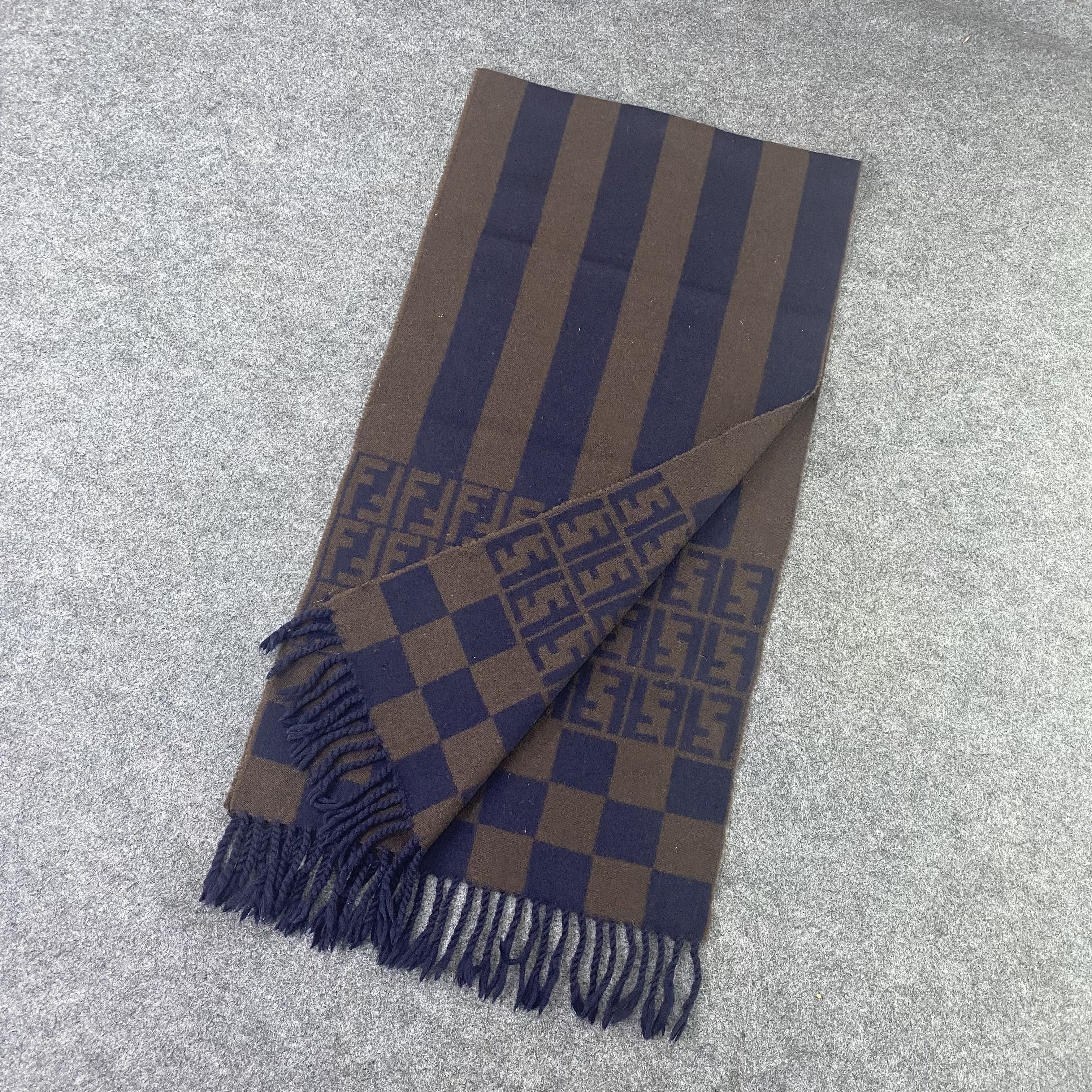 Fendi × Vintage FENDI Scarf/Muffler/Neckwear-T1140 Size ONE SIZE - 3 Thumbnail