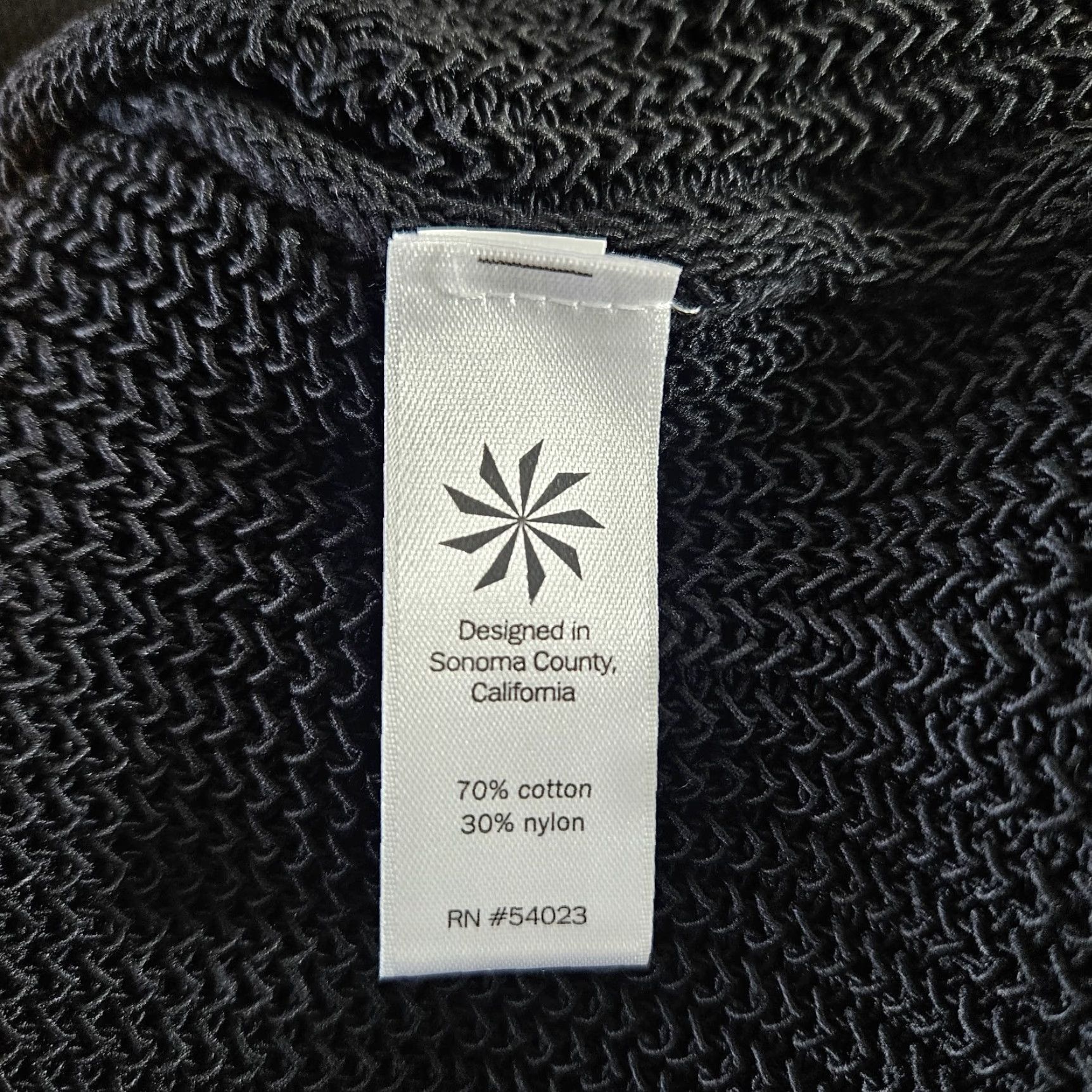 Athleta Athleta Tank Shirt Womens Long and Lean Tunic 2XS Black Knit Sleeveless Pullover Size ONE SIZE - 4 Thumbnail