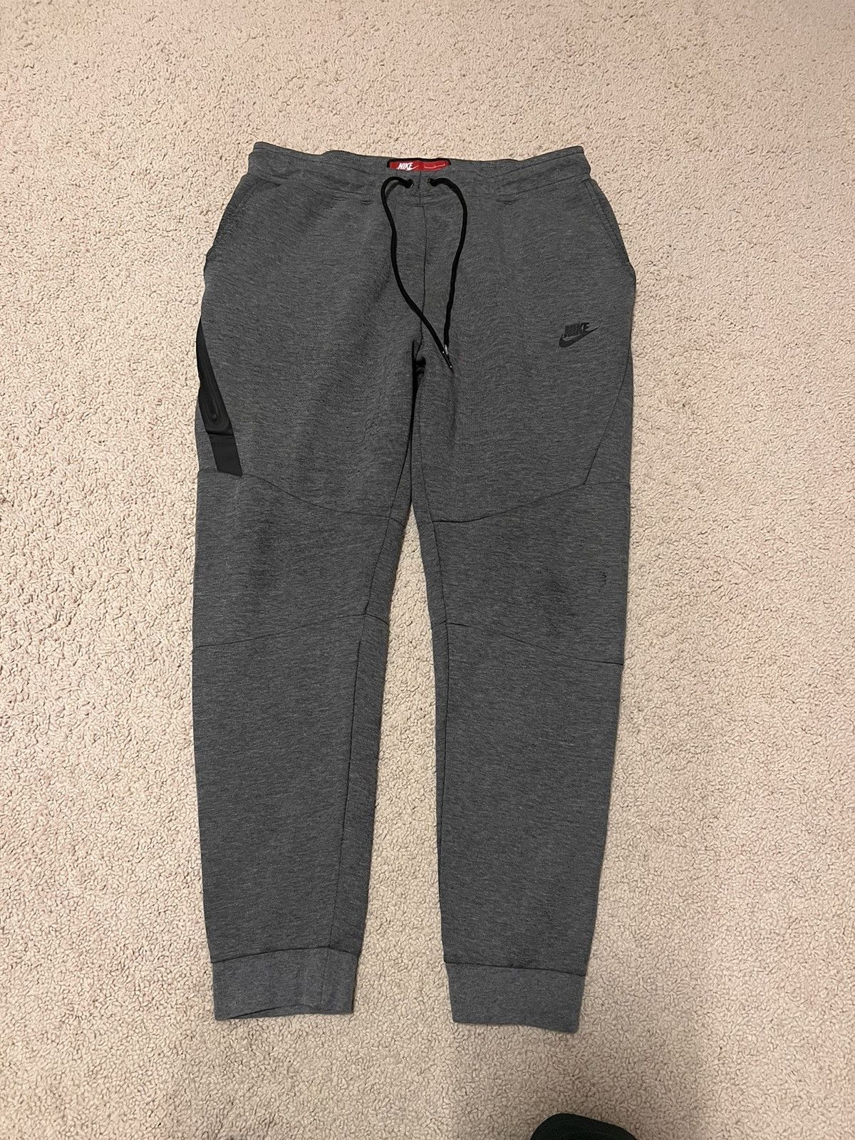 Nike Nike tech fleece joggers (1) Size US 32 / EU 48 - 1 Thumbnail