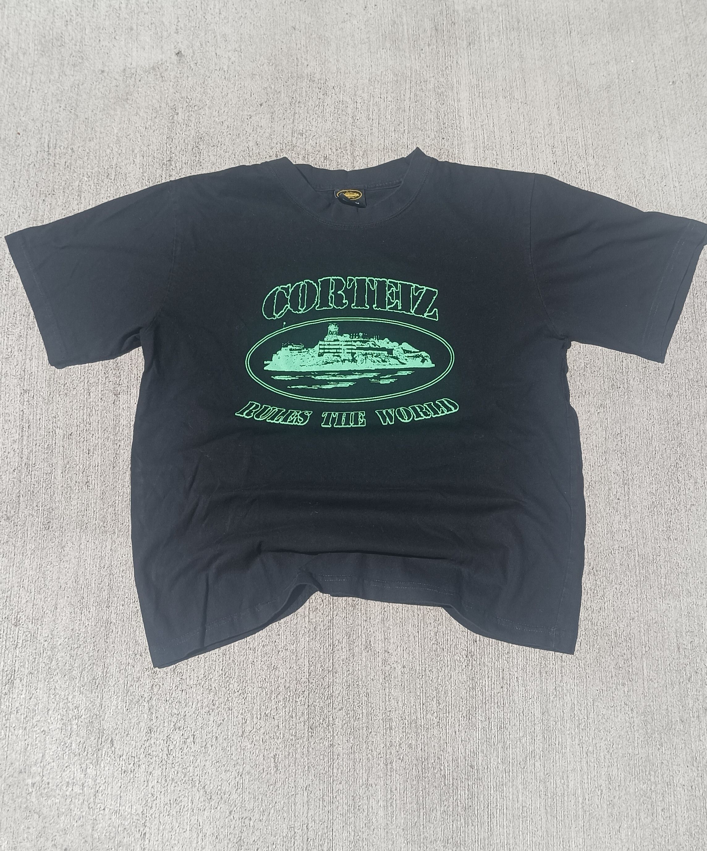 Corteiz Cortiez Alcatraz T shirt Black / Green boxy fit | Grailed