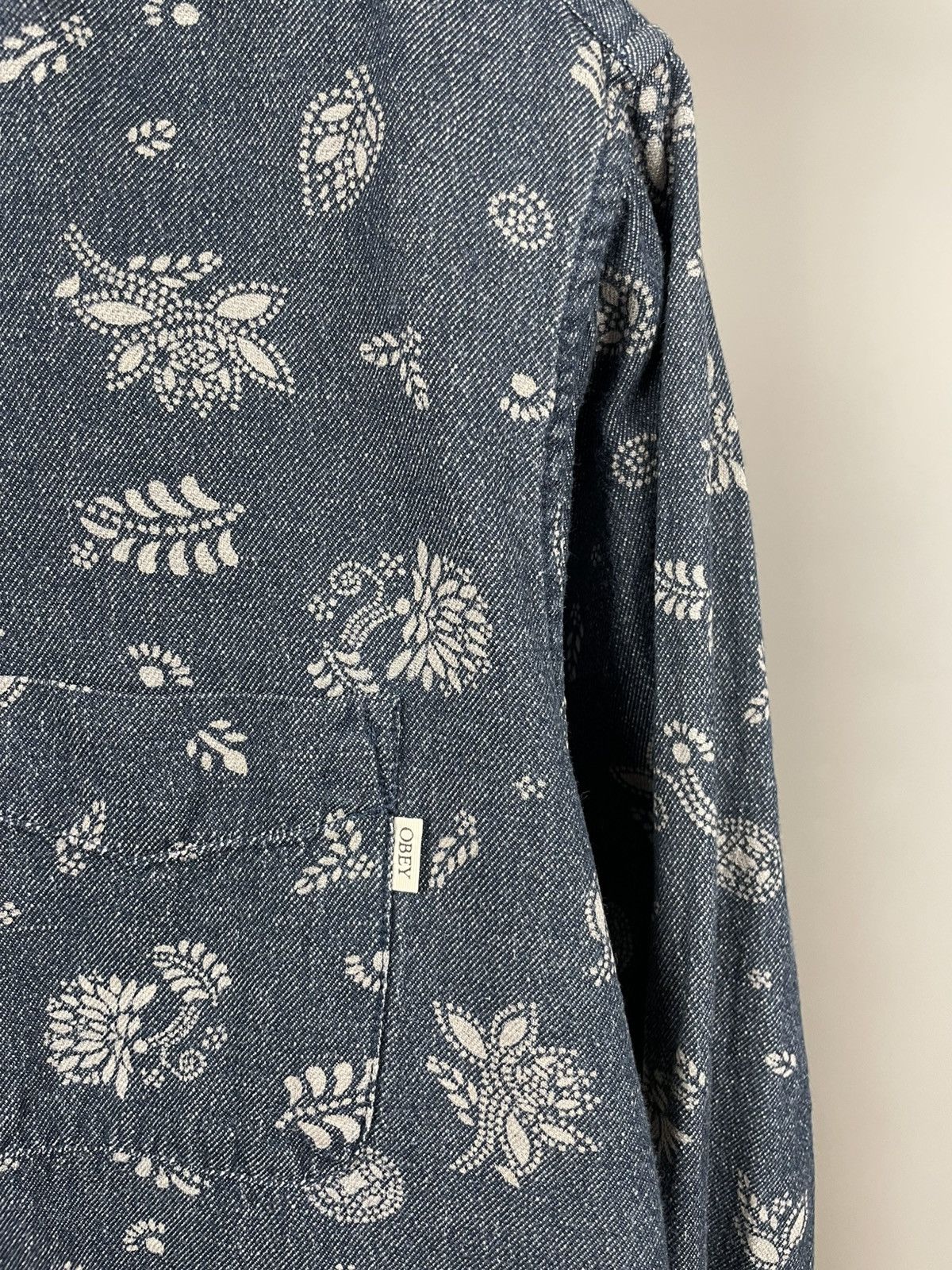 Obey × Vintage Obey propaganda denim bandanna shirt size xl Size US XL / EU 56 / 4 - 3 Thumbnail