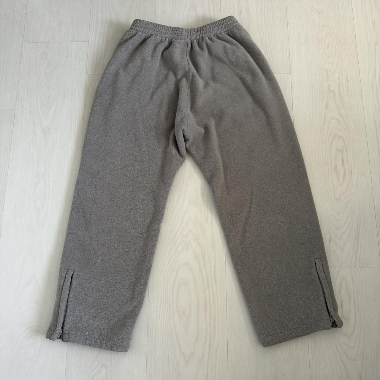 Gap × Yeezy Yeezy Polar Fleece Sweatpants Size US 30 / EU 46 - 6 Thumbnail