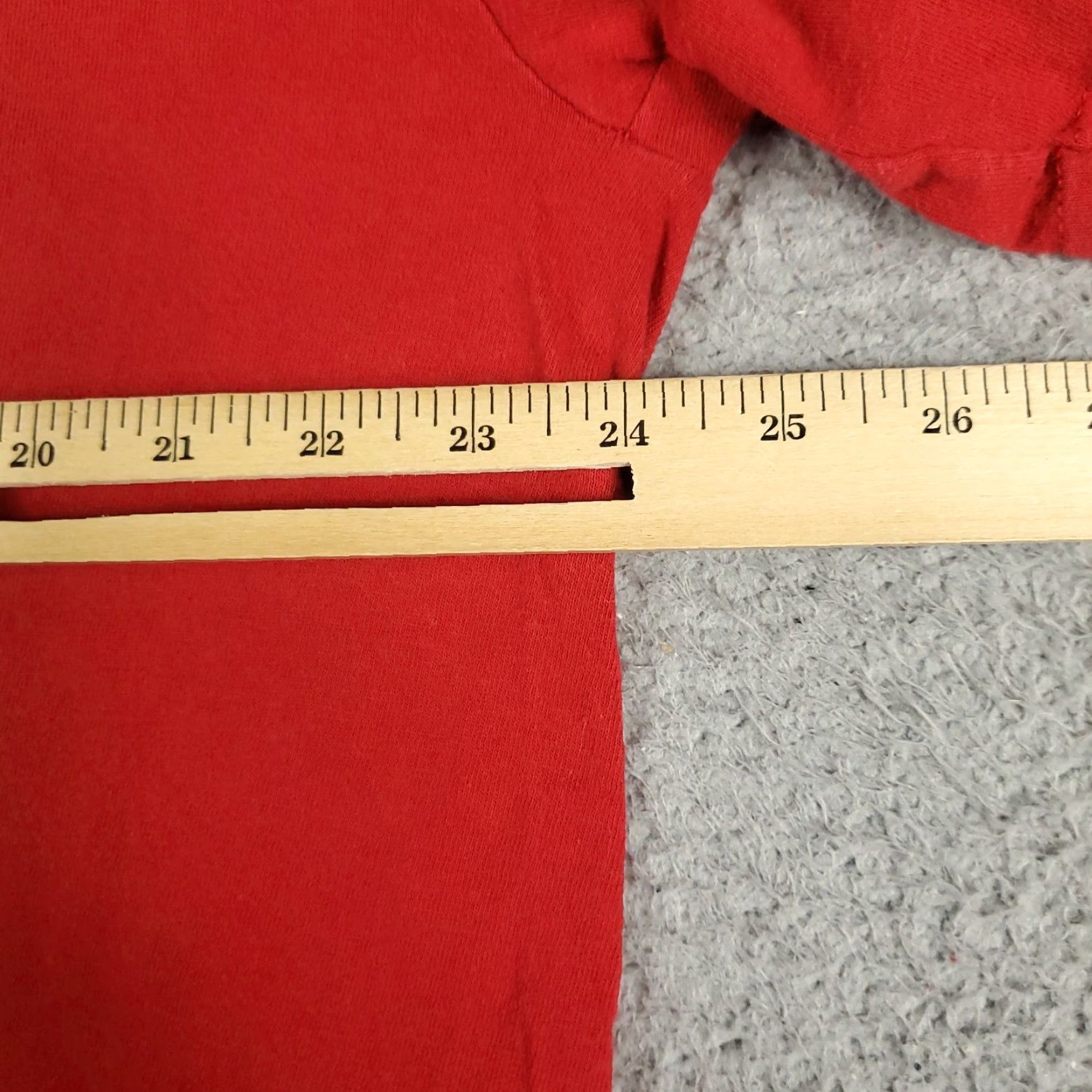 Nike Nike T-Shirt Mens XL Red Swoosh Casual Short Sleeve Adult Shirt Size US XL / EU 56 / 4 - 5 Thumbnail
