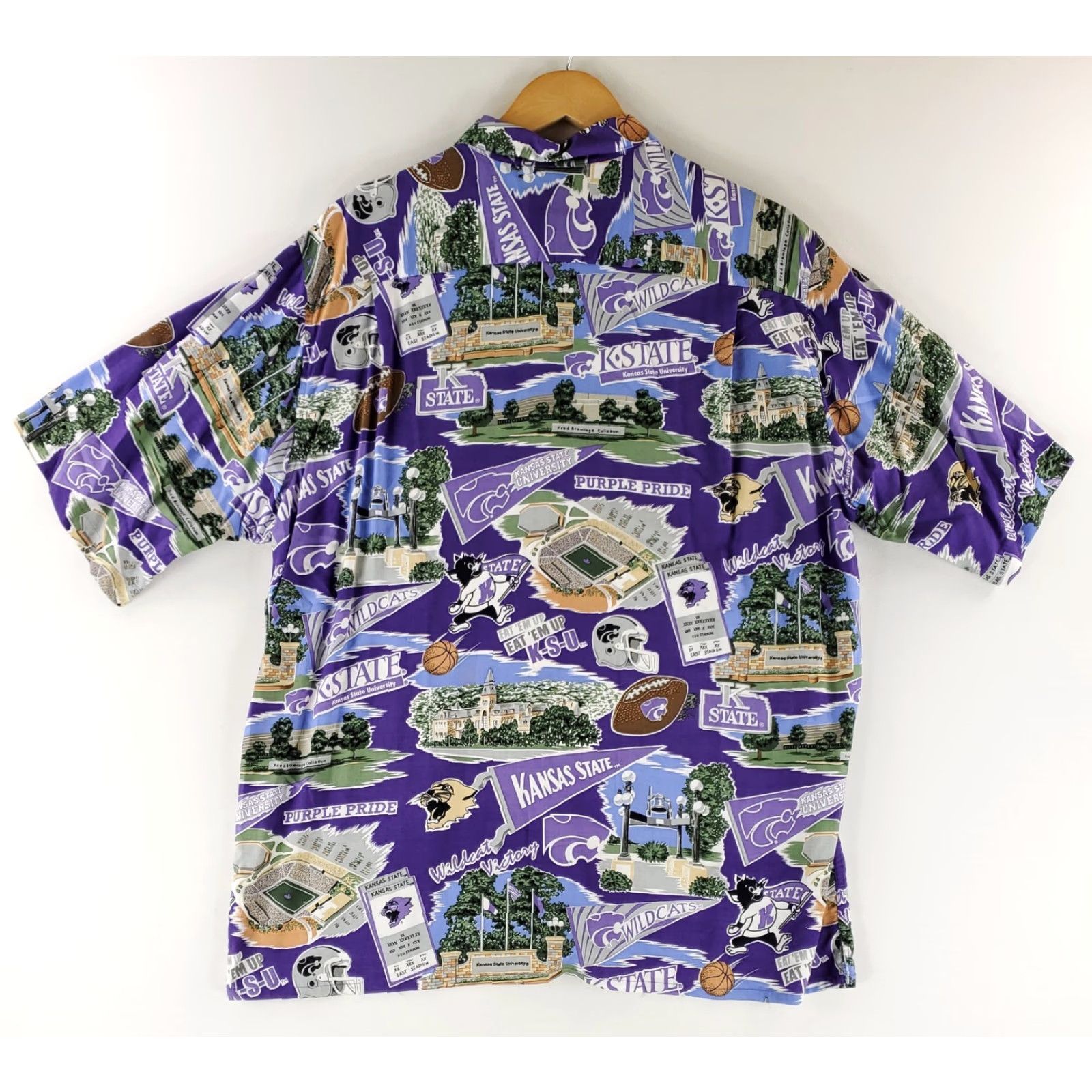 Reyn Spooner VINTAGE? (No) - Actually item is Reyn Spooner K-State Kansas State University Button Up Shirt Rayon Mens L Purple Short Sleeve Button Up Rayon Mens L Size US L / EU 52-54 / 3 - 3 Thumbnail