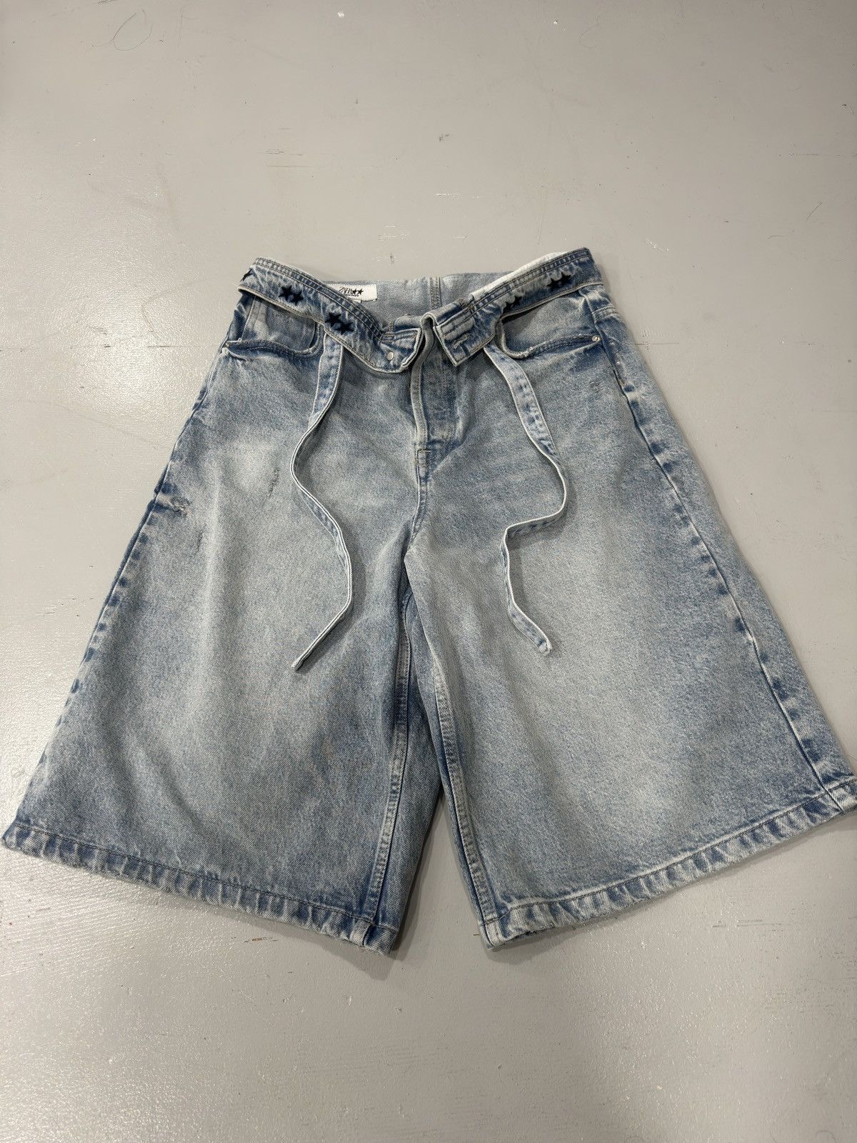 パンツ Zara baggy jorts 40 プリーツ加工入りワイドレッグパンツ - ブラック | ZARA Japan