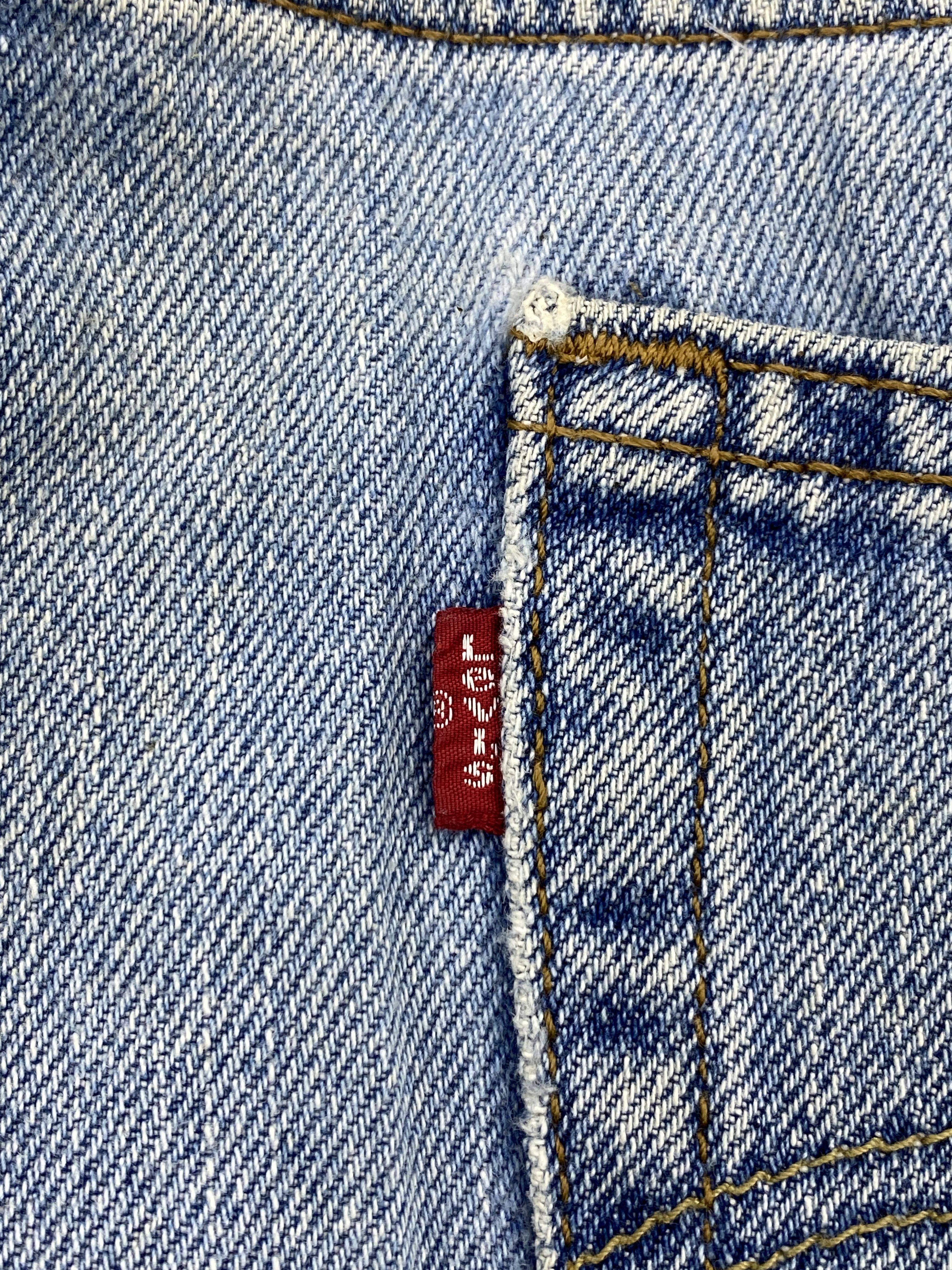 Vintage Levi's 505 Faded Blue Denim Jeans Denim