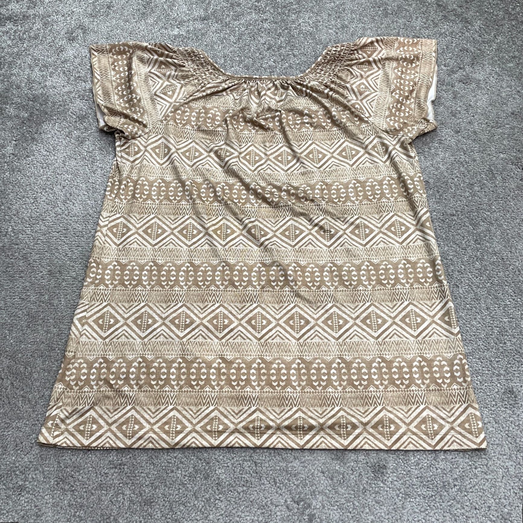 Vintage Unbranded Aztec Tunic Blouse Womens Small Brown White Geometric Short Sleeve Top Size S / US 4 / IT 40 - 2 Thumbnail