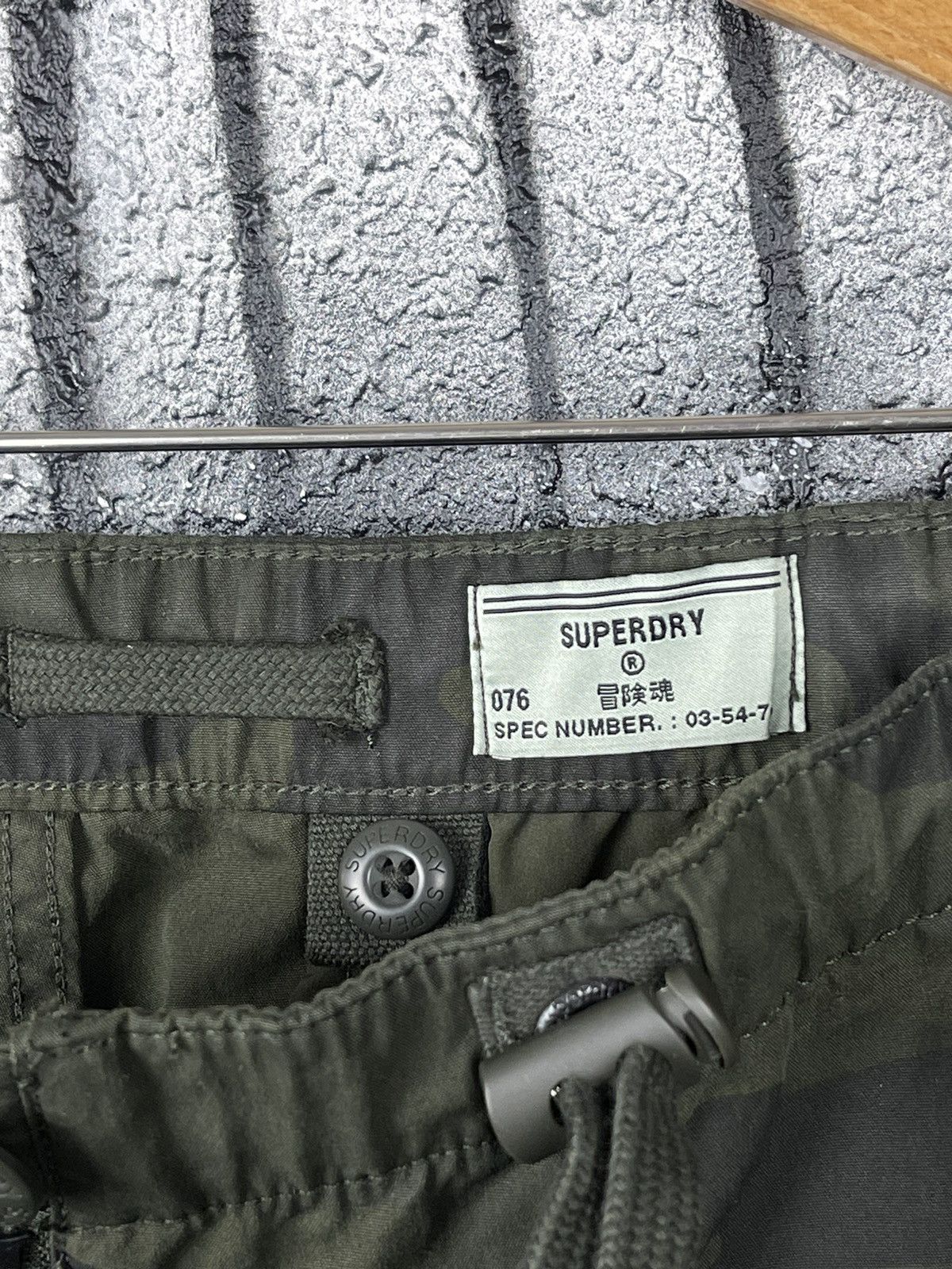 Superdry Y2K SuperDry Grip Camo Parachute Cargo Pants Women’s Size S/M Size 30" / US 8 / IT 44 - 14 Thumbnail