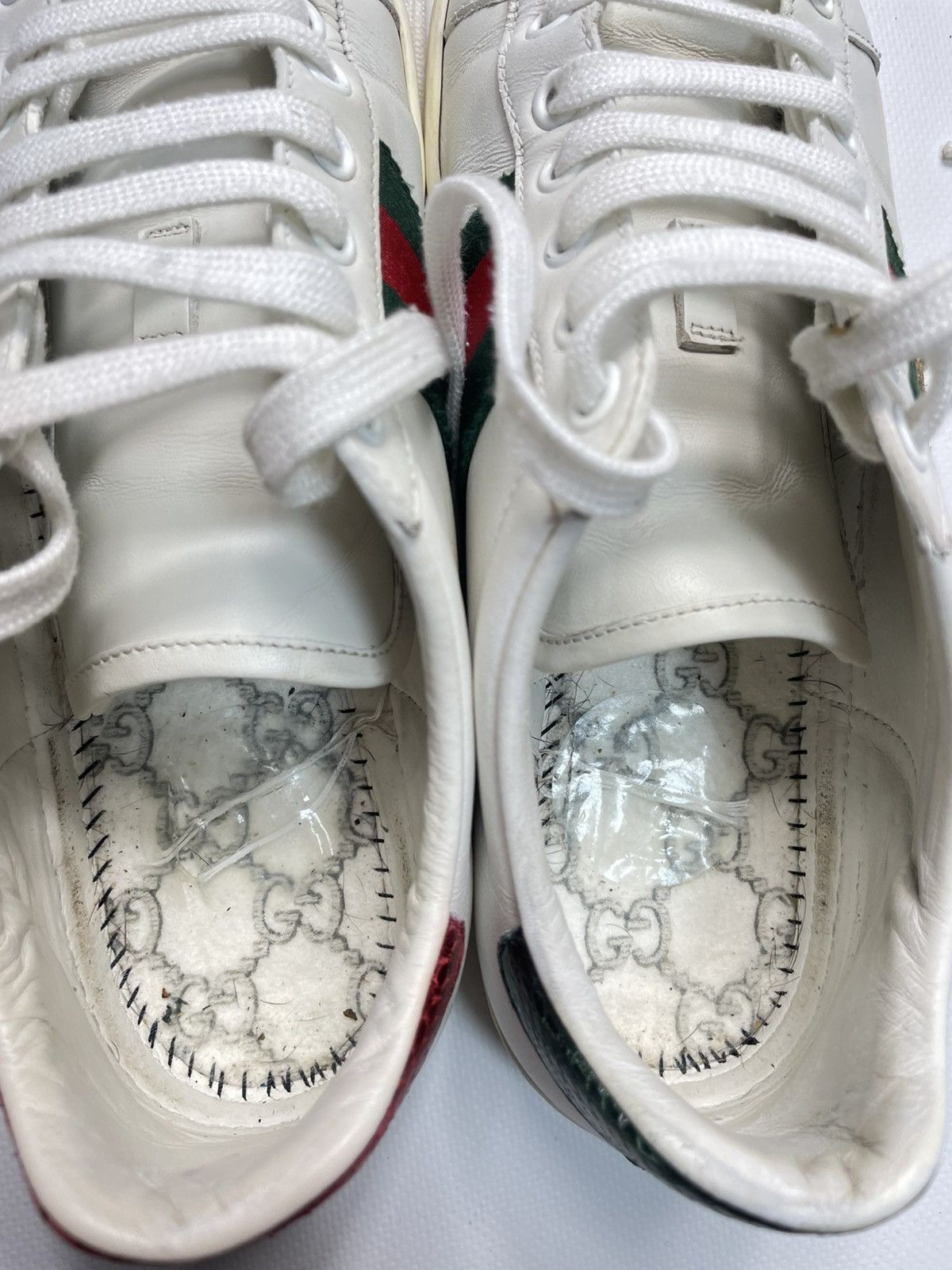 Gucci Gucci Ace Bee Embroidered Web White Leather Trainer Size US 5 / EU 37 - 10 Thumbnail