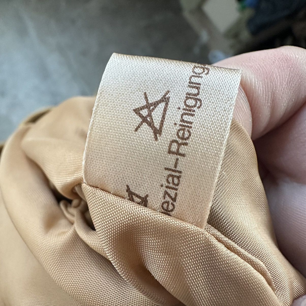 Other VINTAGE SUEDE LEATHER TRUCKER JACKET Size US M / EU 48-50 / 2 - 7 Thumbnail