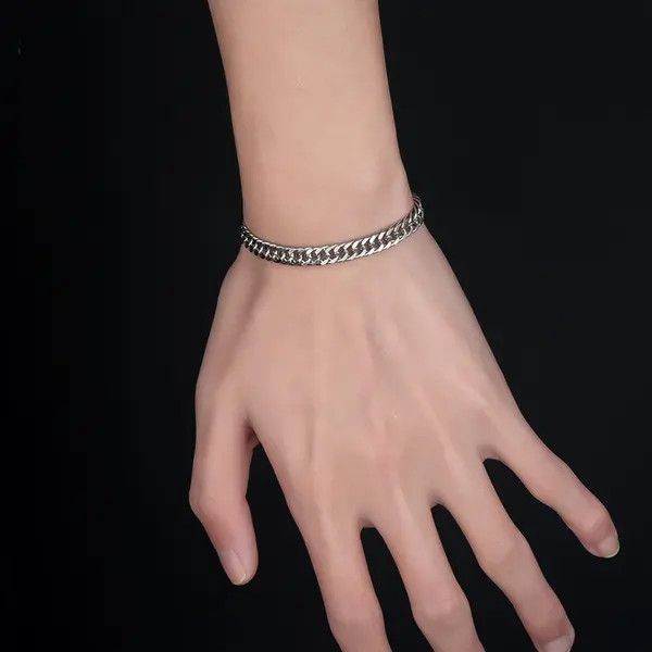 Jewelry Silver Chain Link Bracelet, Classic Men's Bracelet Size ONE SIZE - 1 Thumbnail