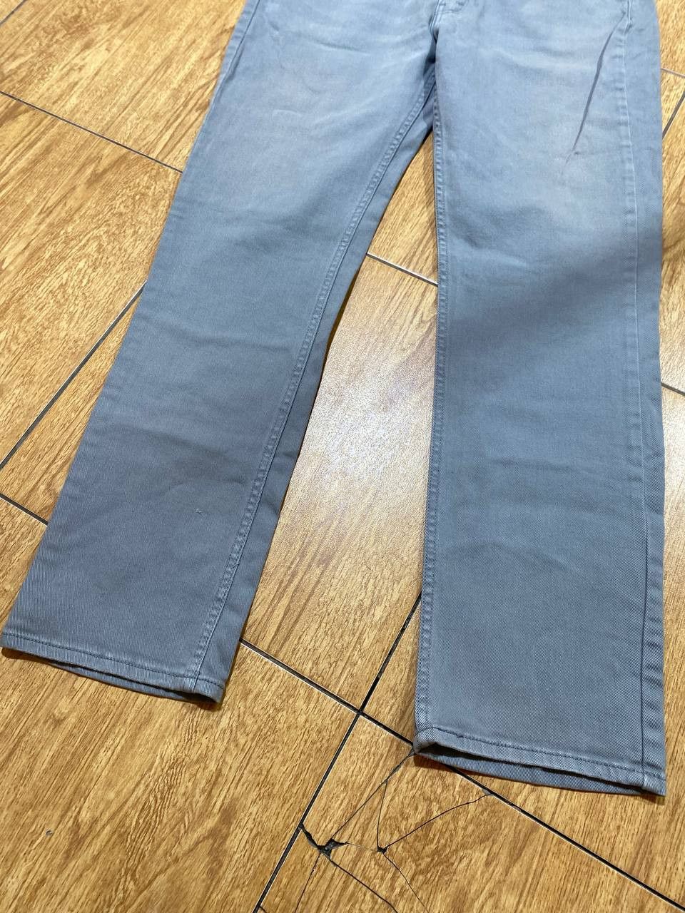 Levi's Levi's 514 Gray Light Wash Straight Jeans Mid Rise Button Size US 38 / EU 54 - 14 Thumbnail