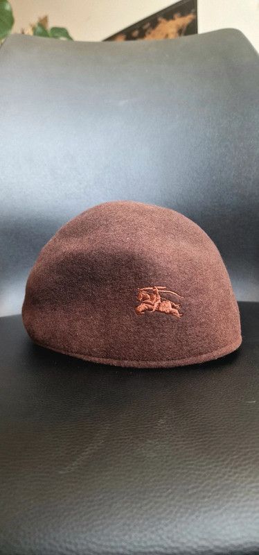 Burberry Burberry hat flatcap size M Size 36 - 1 Thumbnail