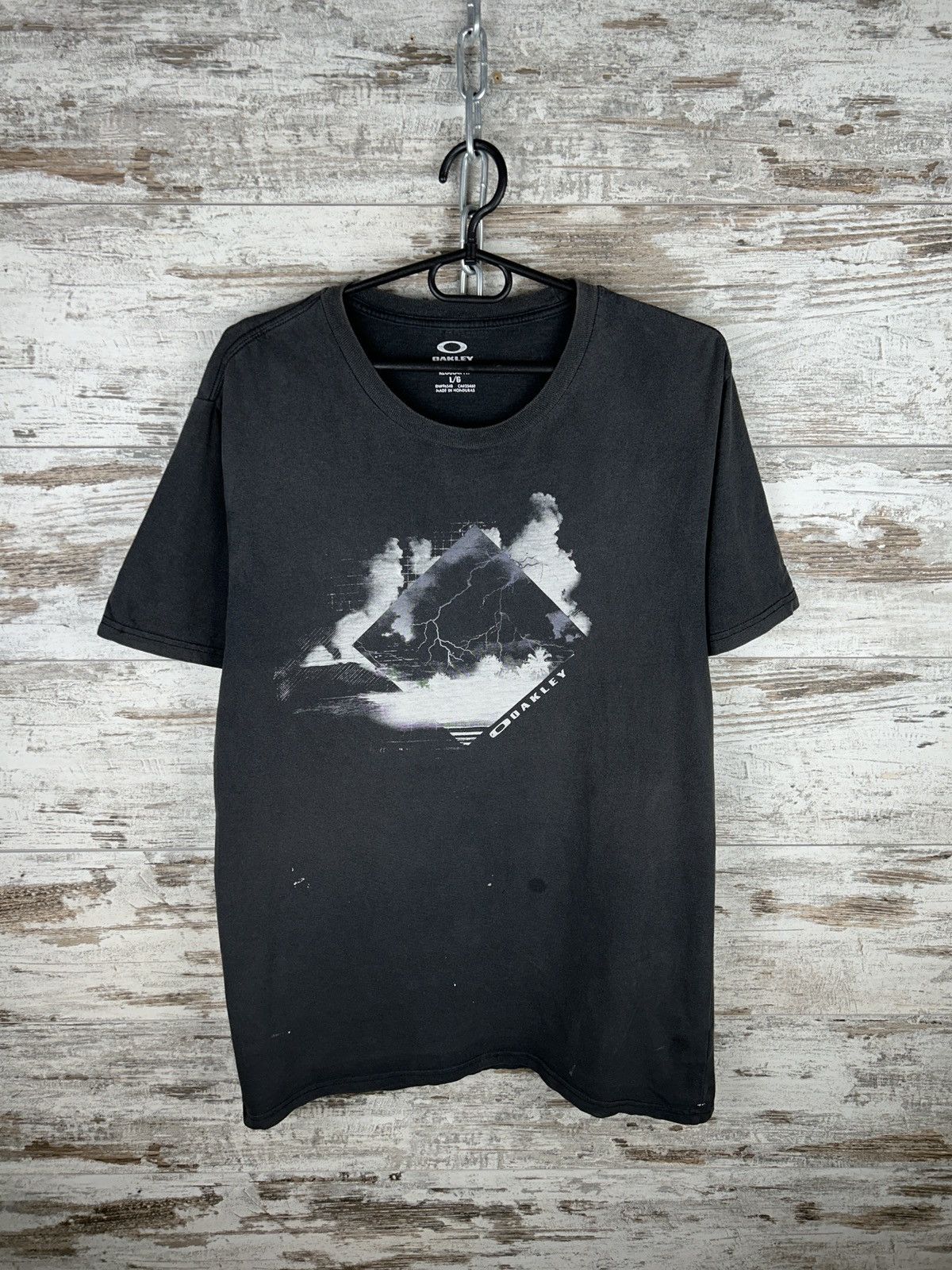 Japanese Brand × Oakley × Vintage Mens Vintage Oakley T-shirt streetwear y2k Japanese tee Size US L / EU 52-54 / 3 - 2 Thumbnail