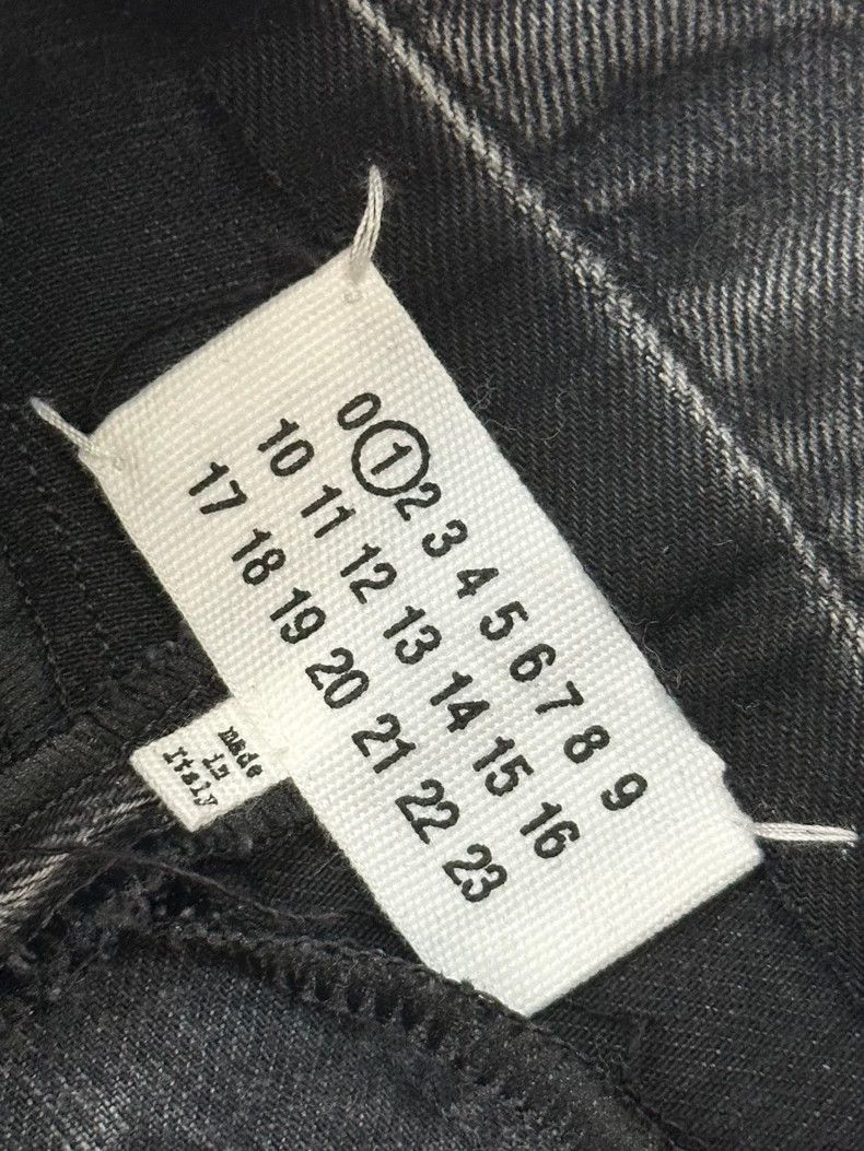 Maison Margiela Maison Margiela High-waisted jeans Size 26" / US 2 / IT 38 - 2 Thumbnail