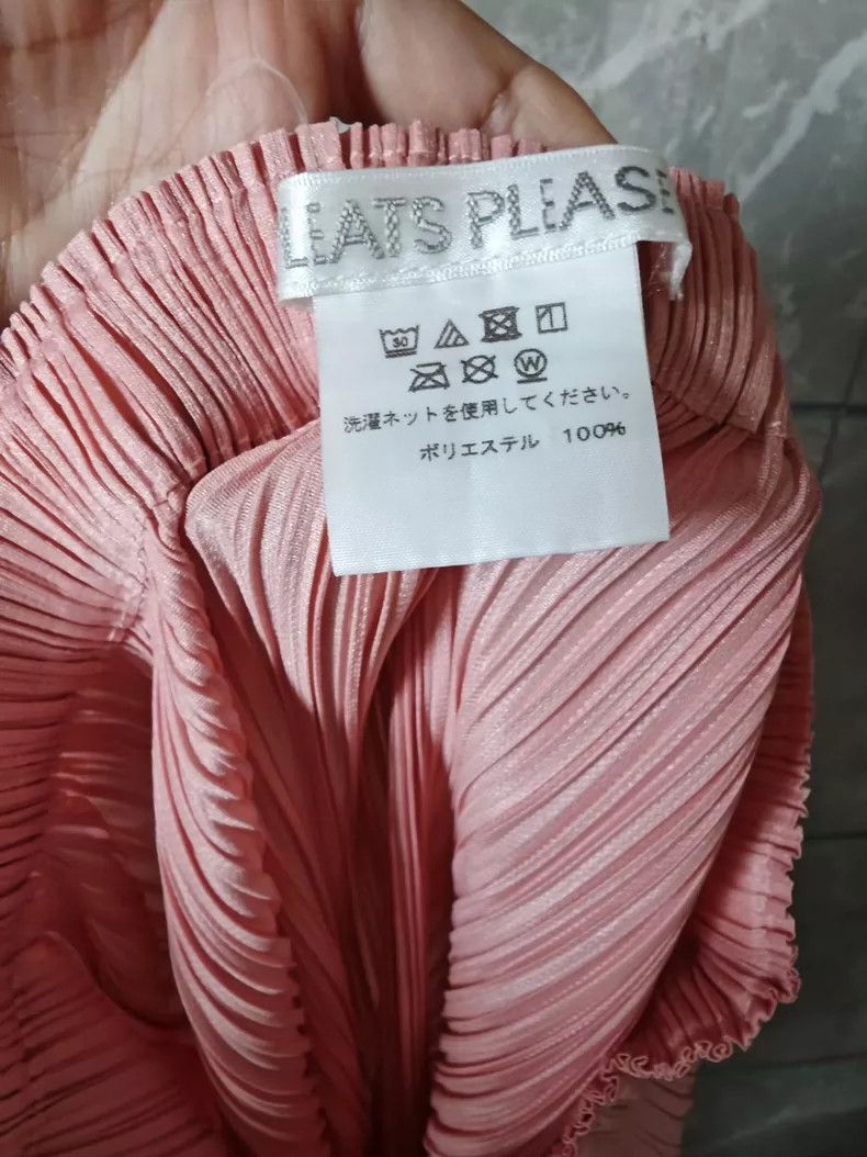 Issey Miyake Issey Miyake size:1 Pink pleated skirt Size 31" - 3 Thumbnail