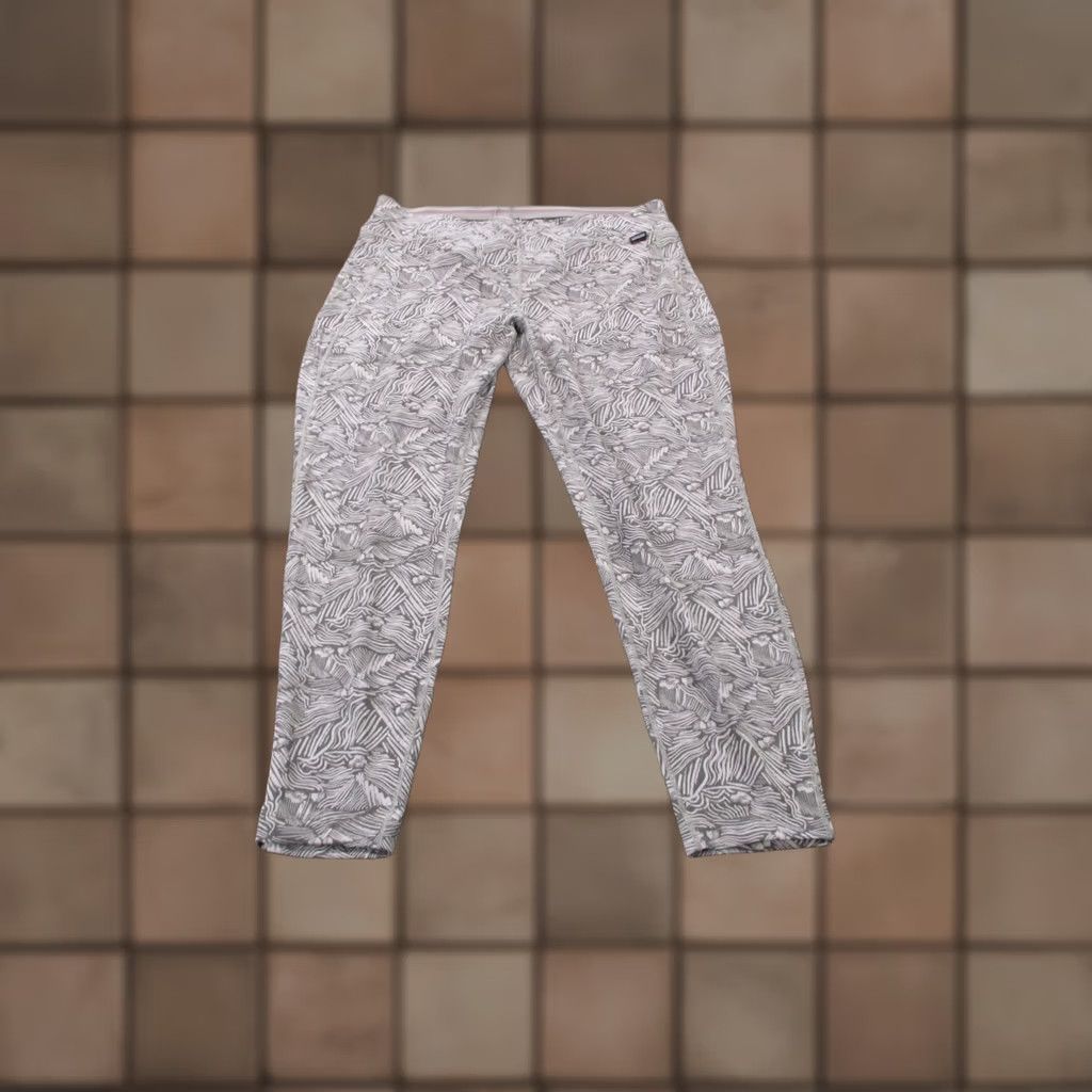 Patagonia Patagonia Leggings Womens XL Gray Aztec Capilene Midweight Base Layer 44492 Size 24" / US 00 / IT 34 - 1 Thumbnail