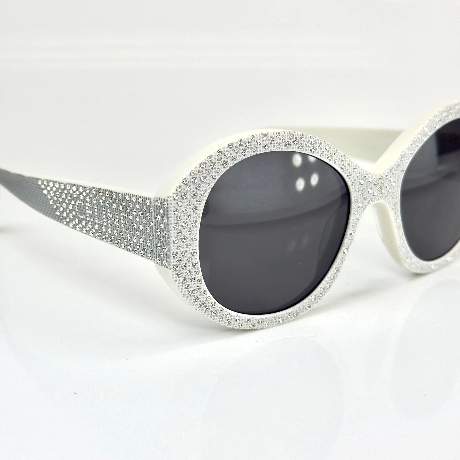 Celine CELINE 4240 BOLD 3 DOTS White Logo Sunglasses CL4240IS 25A Size ONE SIZE - 6 Thumbnail