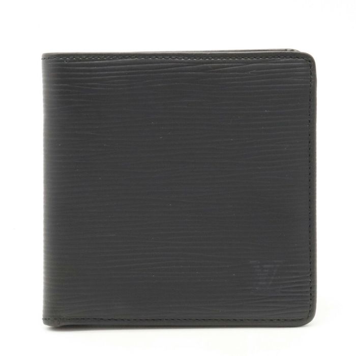 Louis Vuitton Authentic Vintage Black Epi Leather Marco Bifold