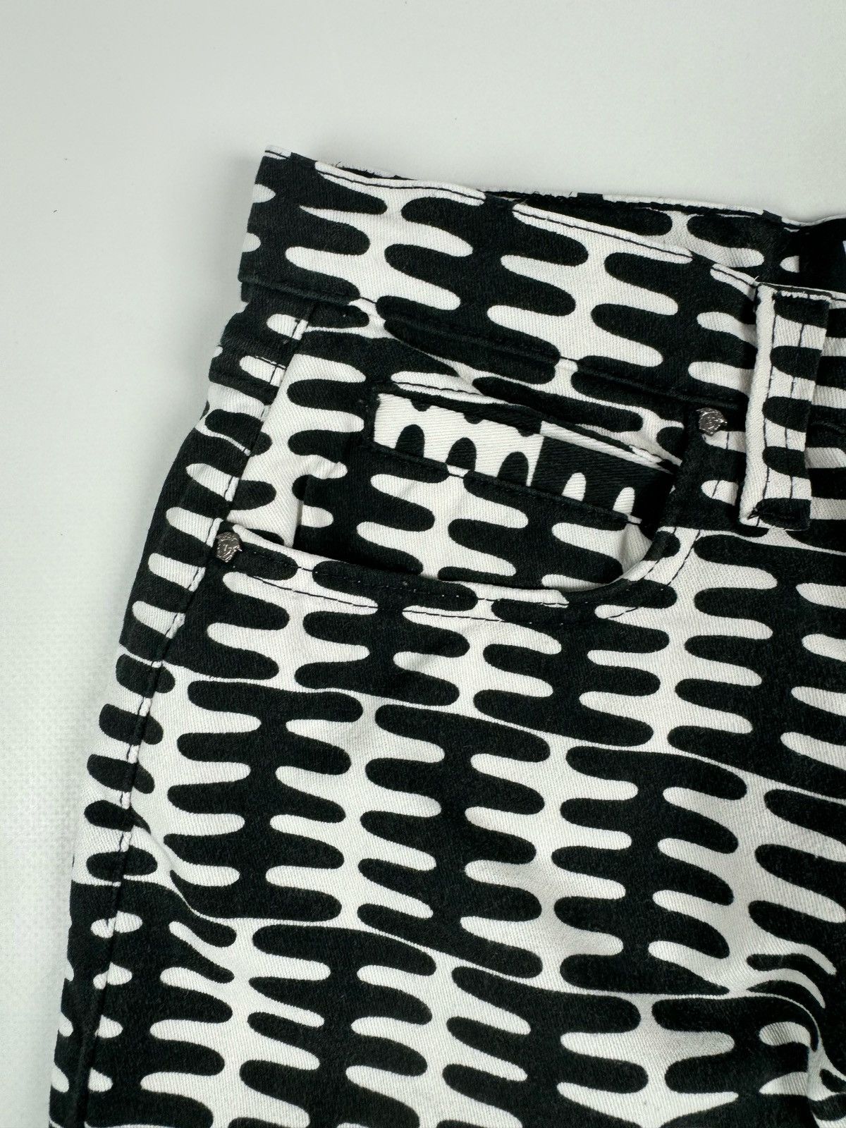 Other 1990’s Vintage Versace Jeans Couture Abstract Pattern Pants Size 26" / US 2 / IT 38 - 7 Thumbnail